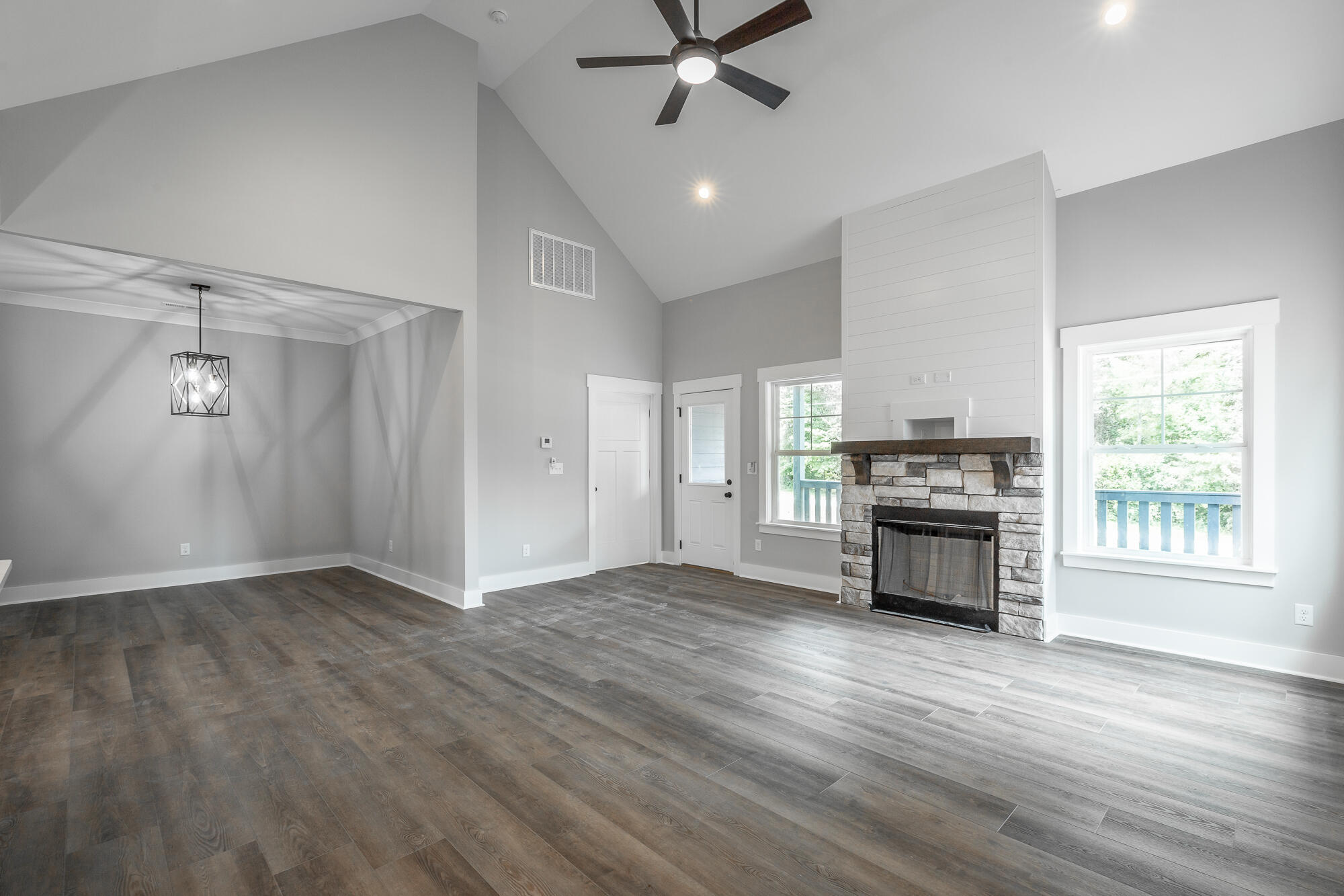 59 Willow Grove Court, 5