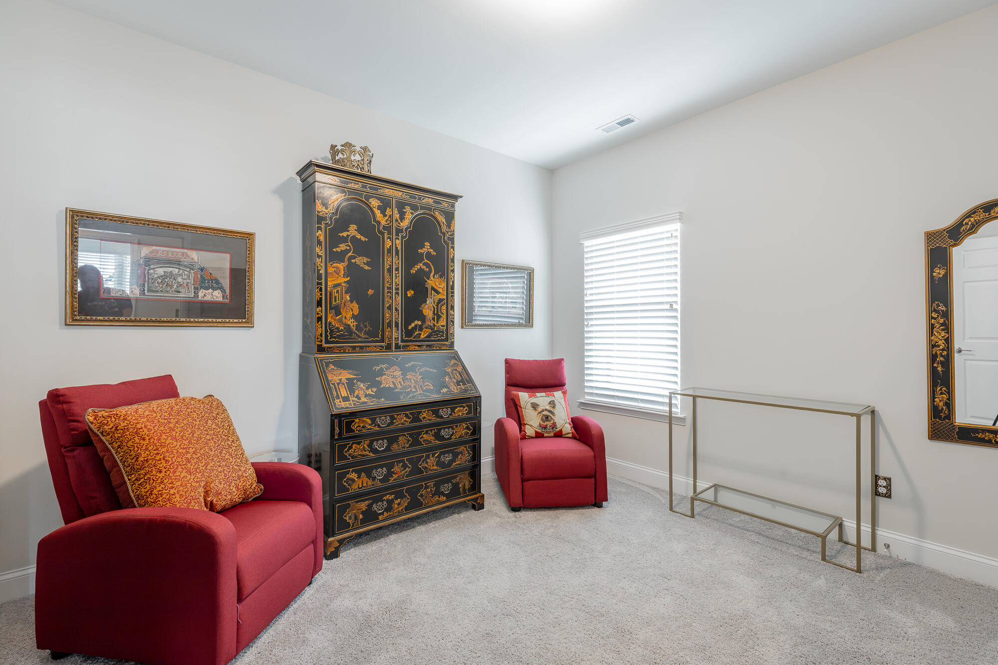 1711 Buttonwood Loop