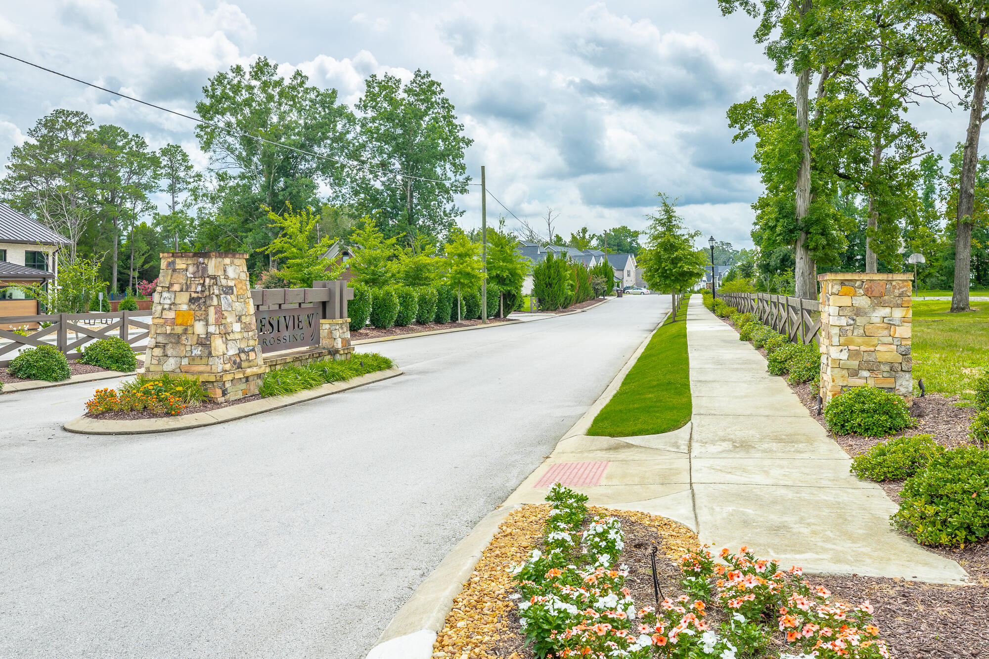 1711 Buttonwood Loop