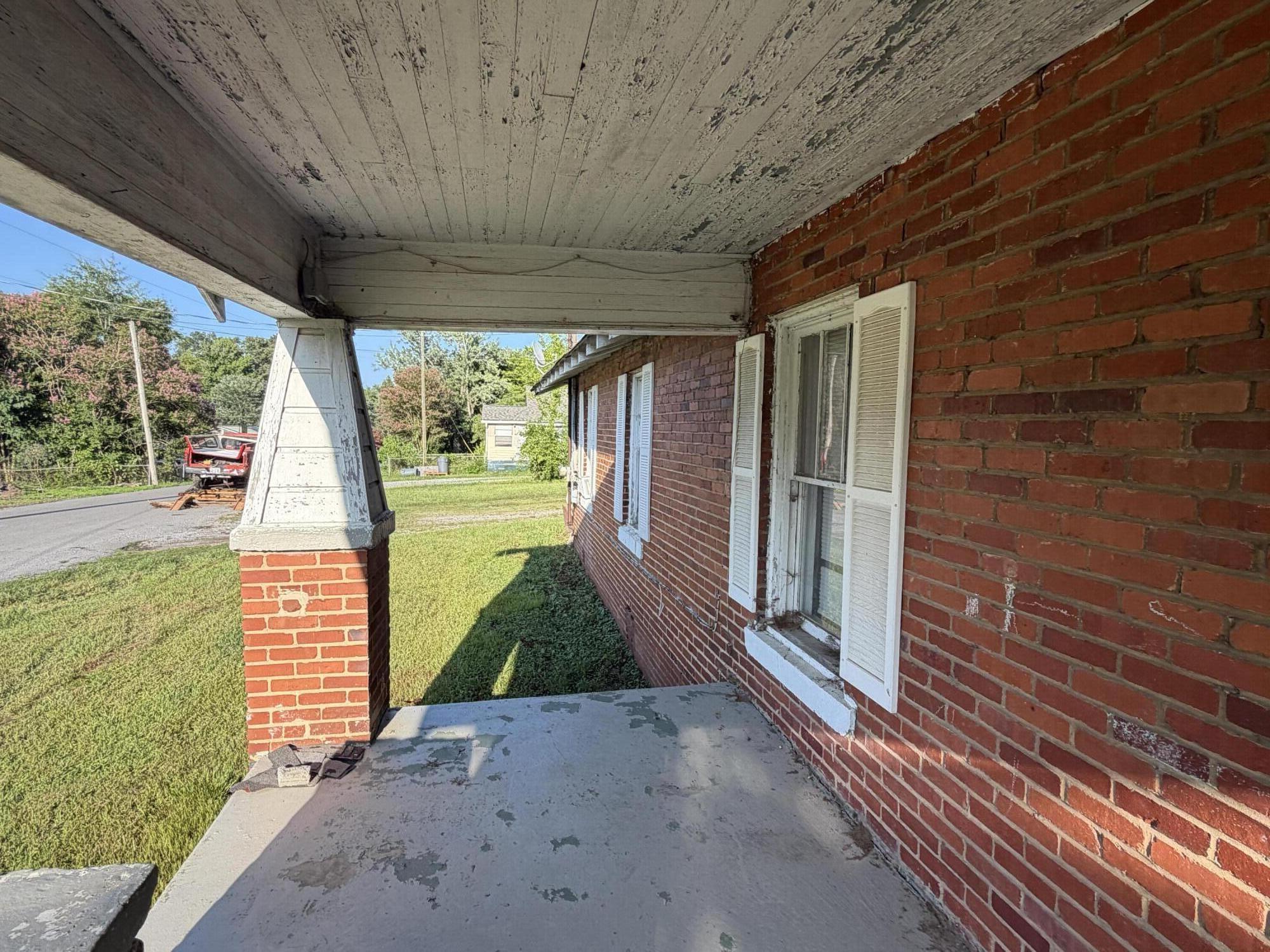 1022 Wilson Road