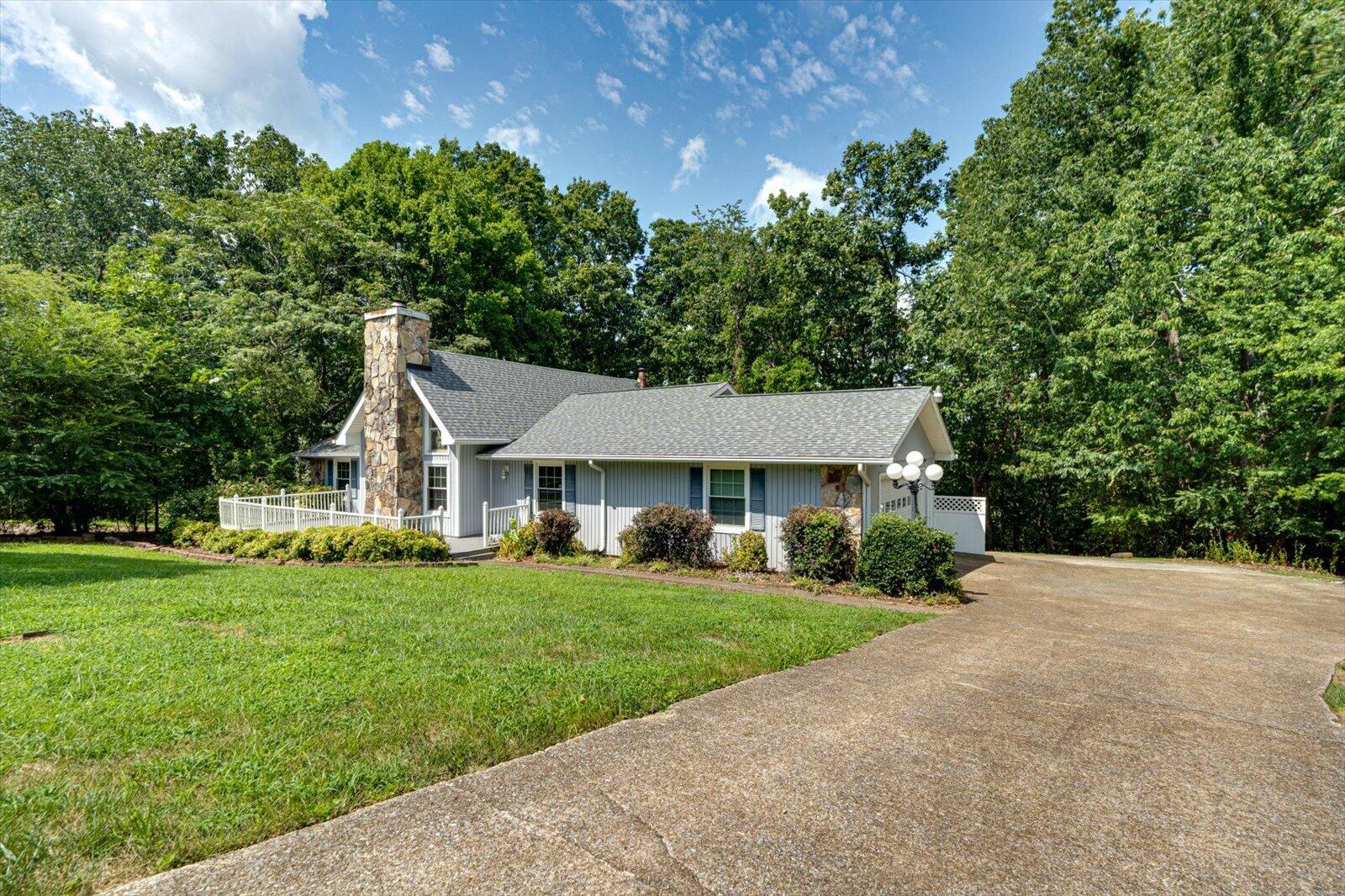 6613 White Sands Lane