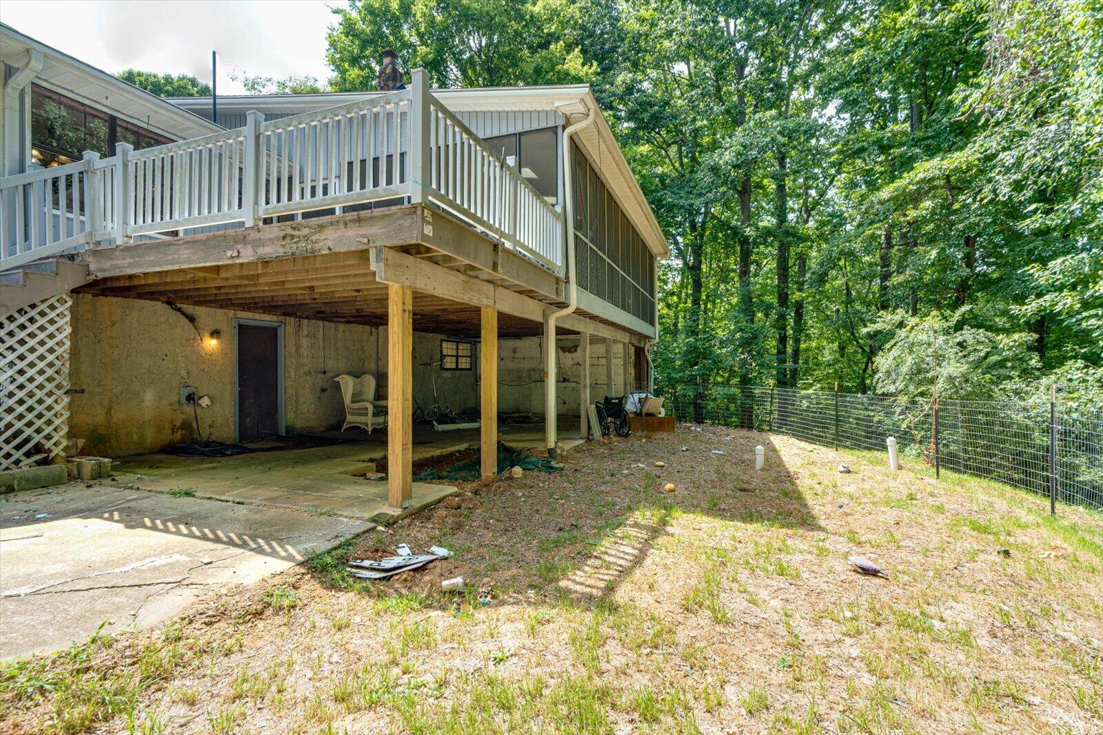 6613 White Sands Lane