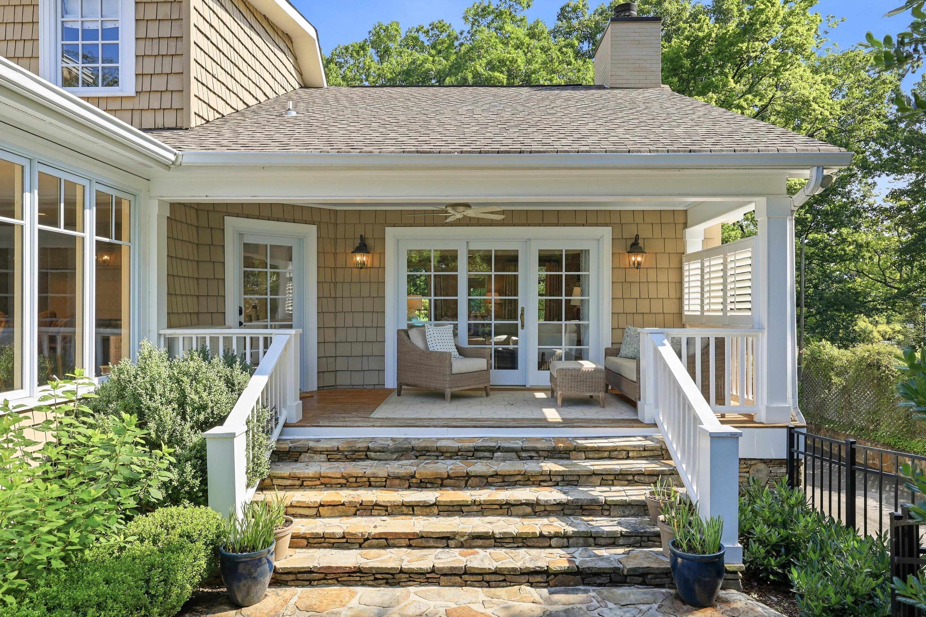 216 Sylvan Drive