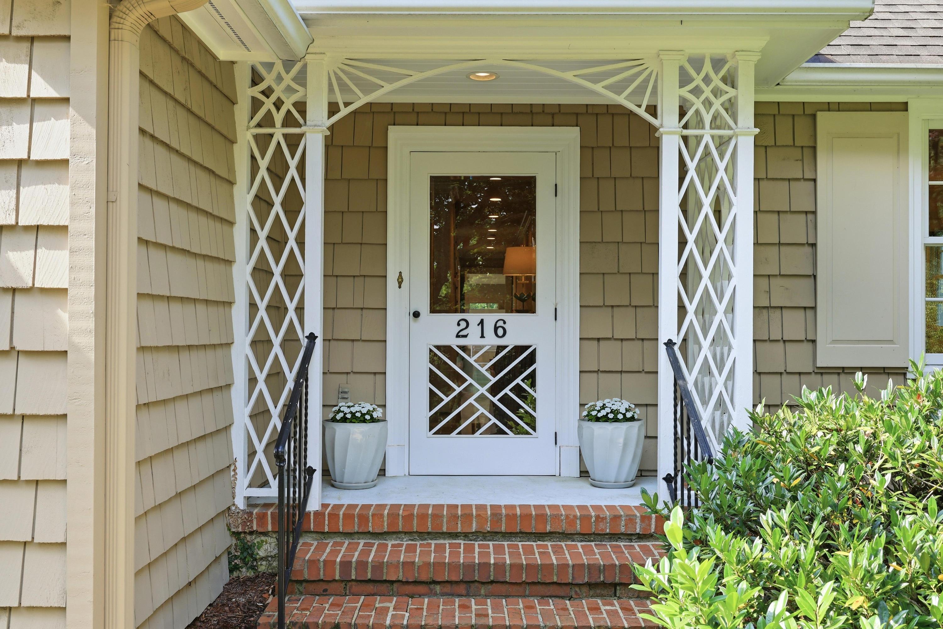 216 Sylvan Drive