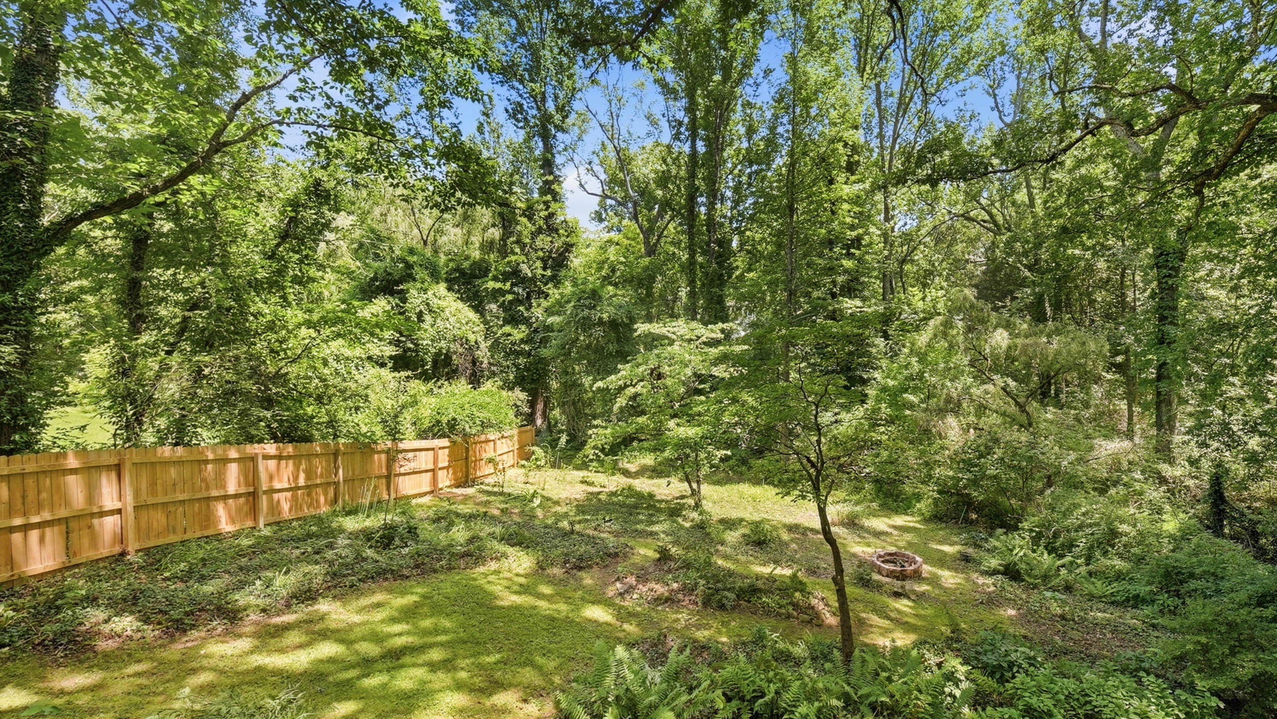 321 Signal Mountain Boulevard