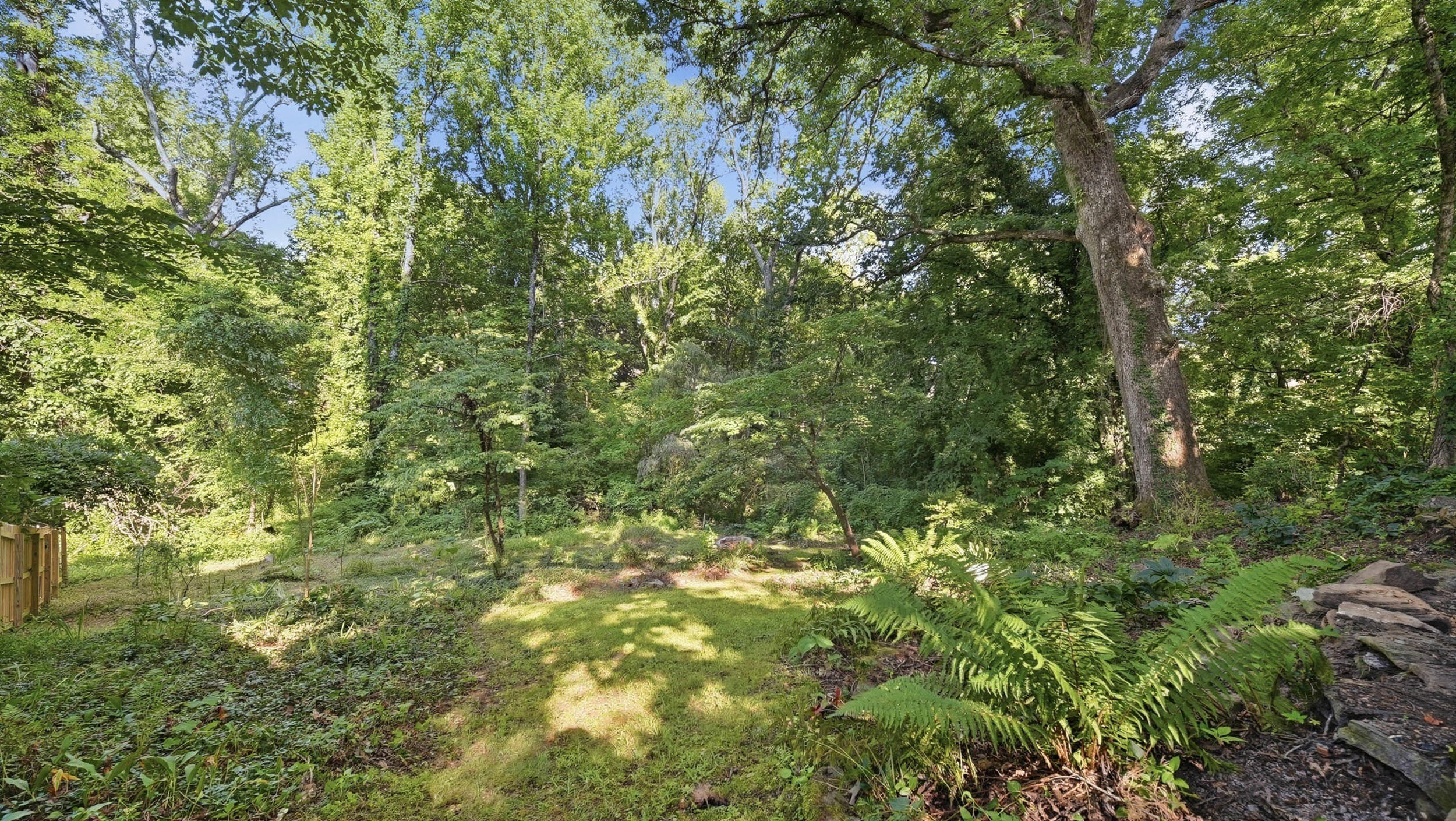 321 Signal Mountain Boulevard