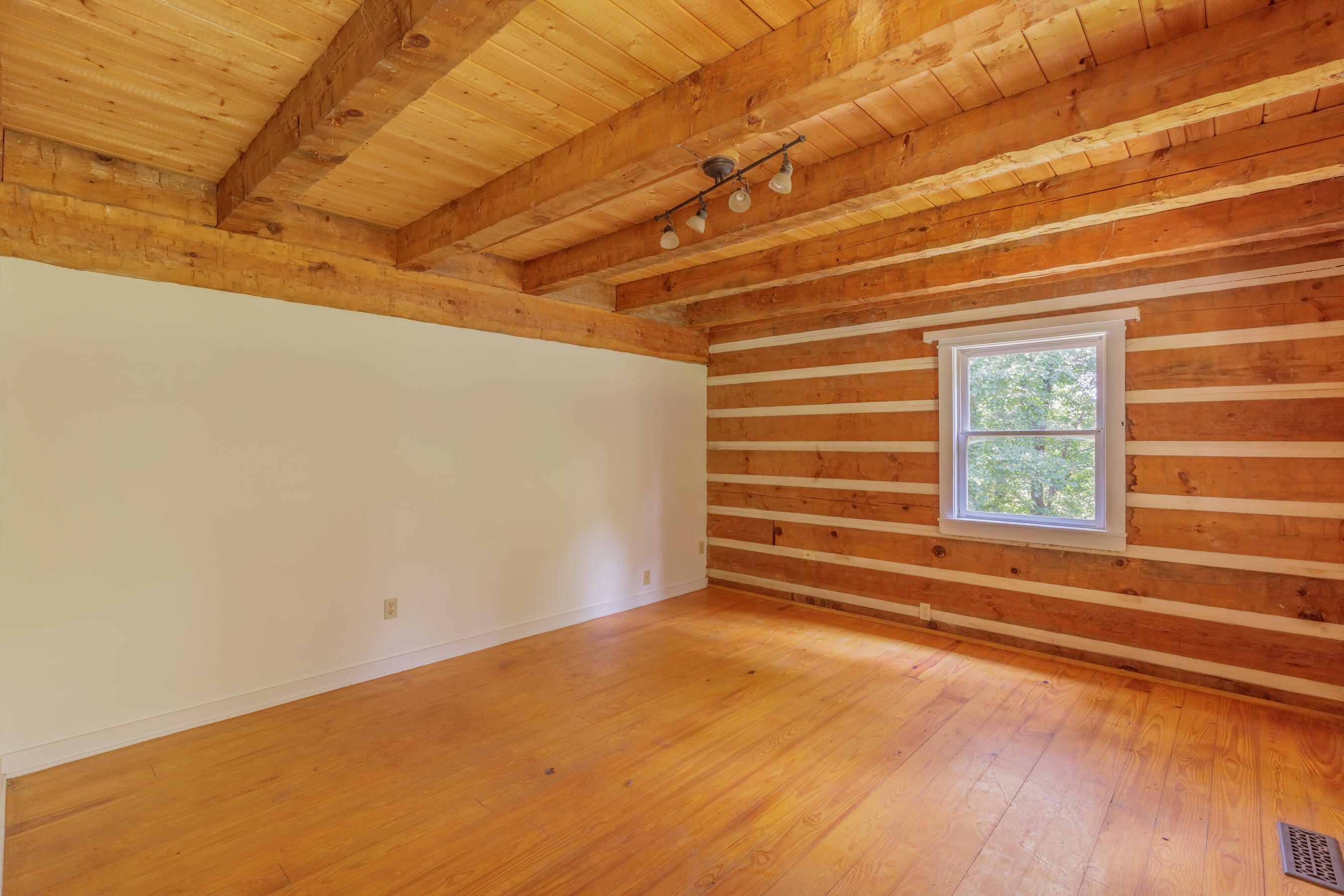 8902 Barbara Drive