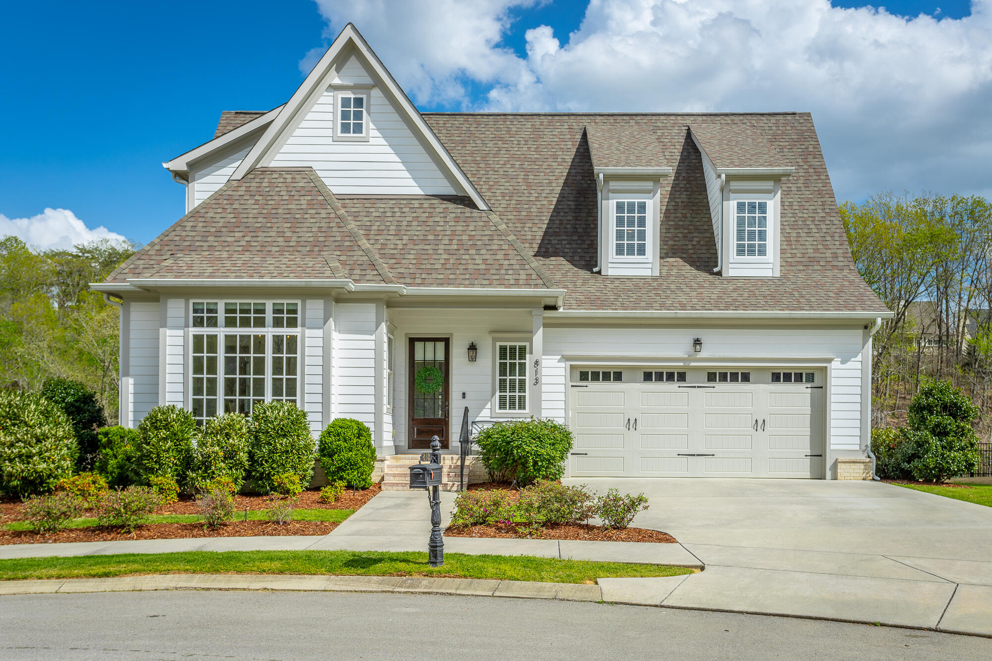 813 Blissfield Court