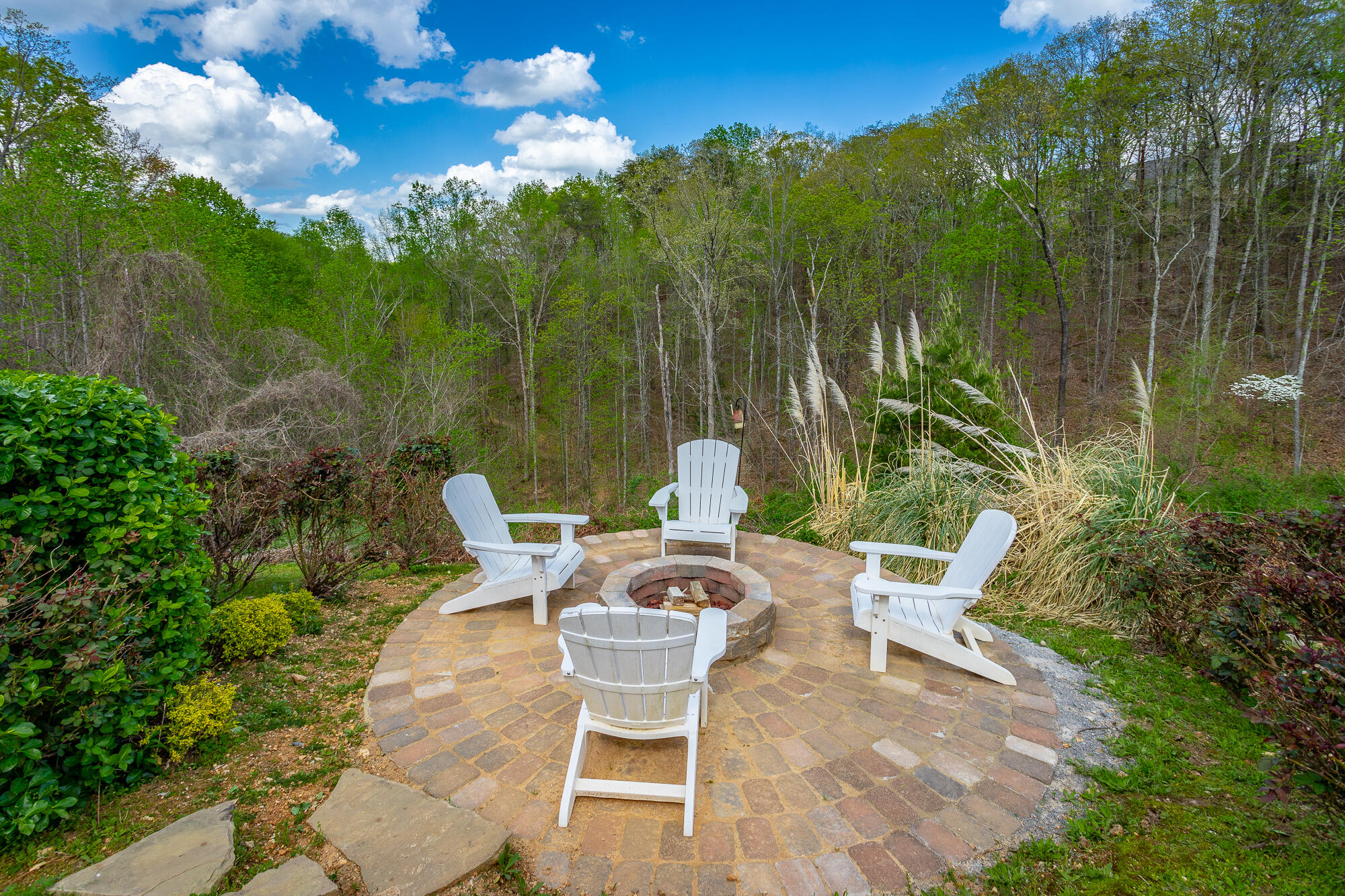 813 Blissfield Court