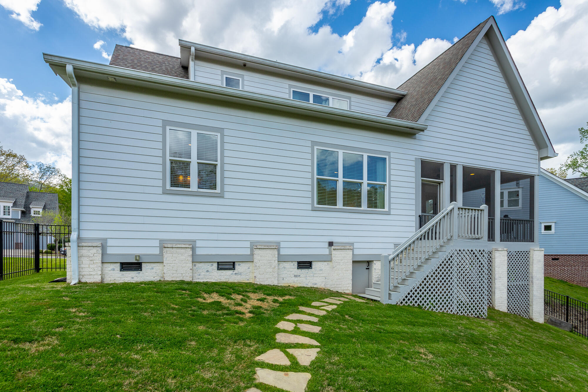 813 Blissfield Court