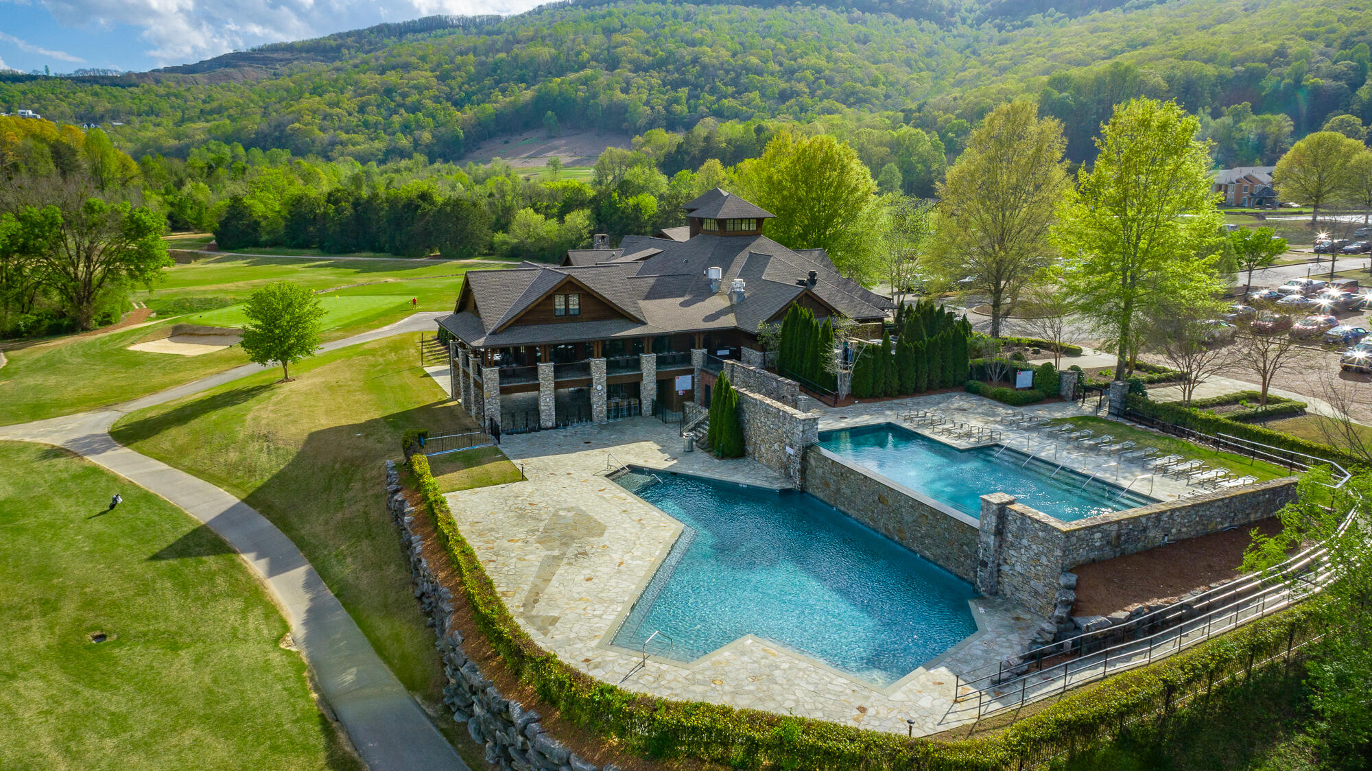 813 Blissfield Court
