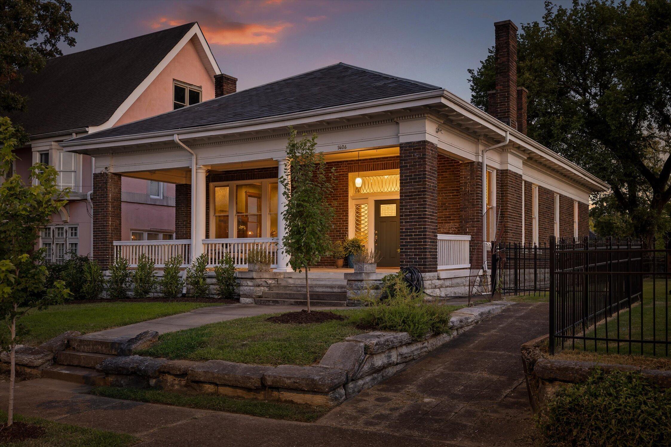 1406 Chamberlain Avenue