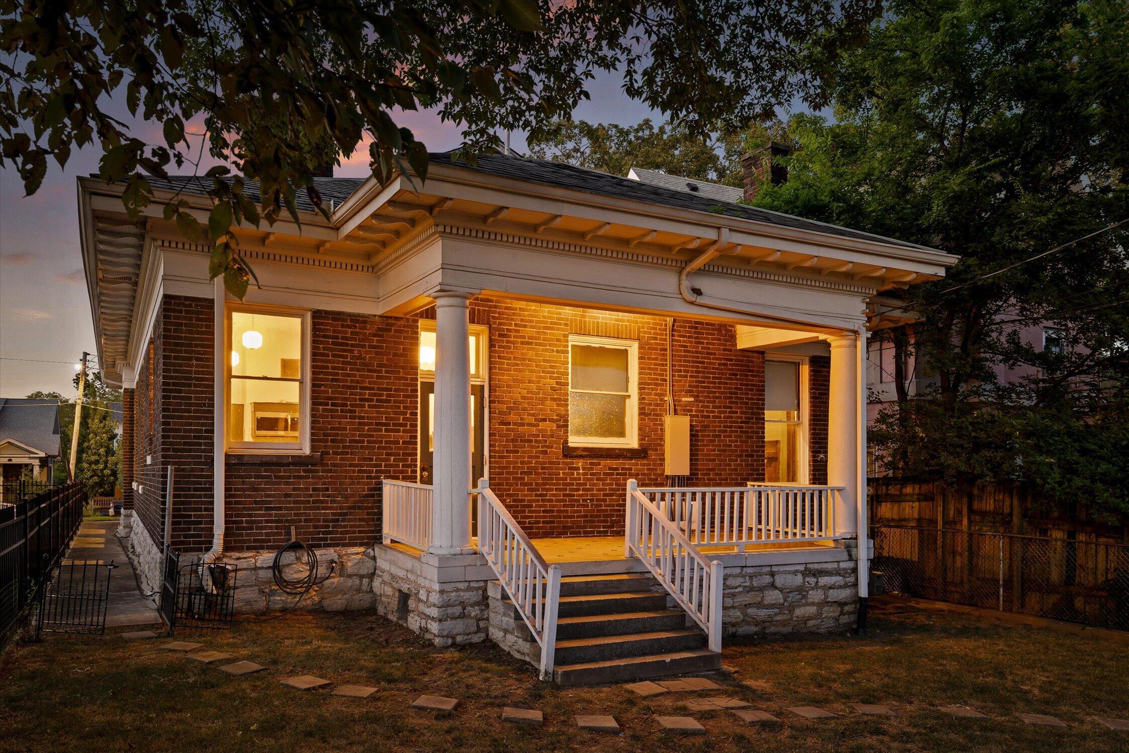 1406 Chamberlain Avenue