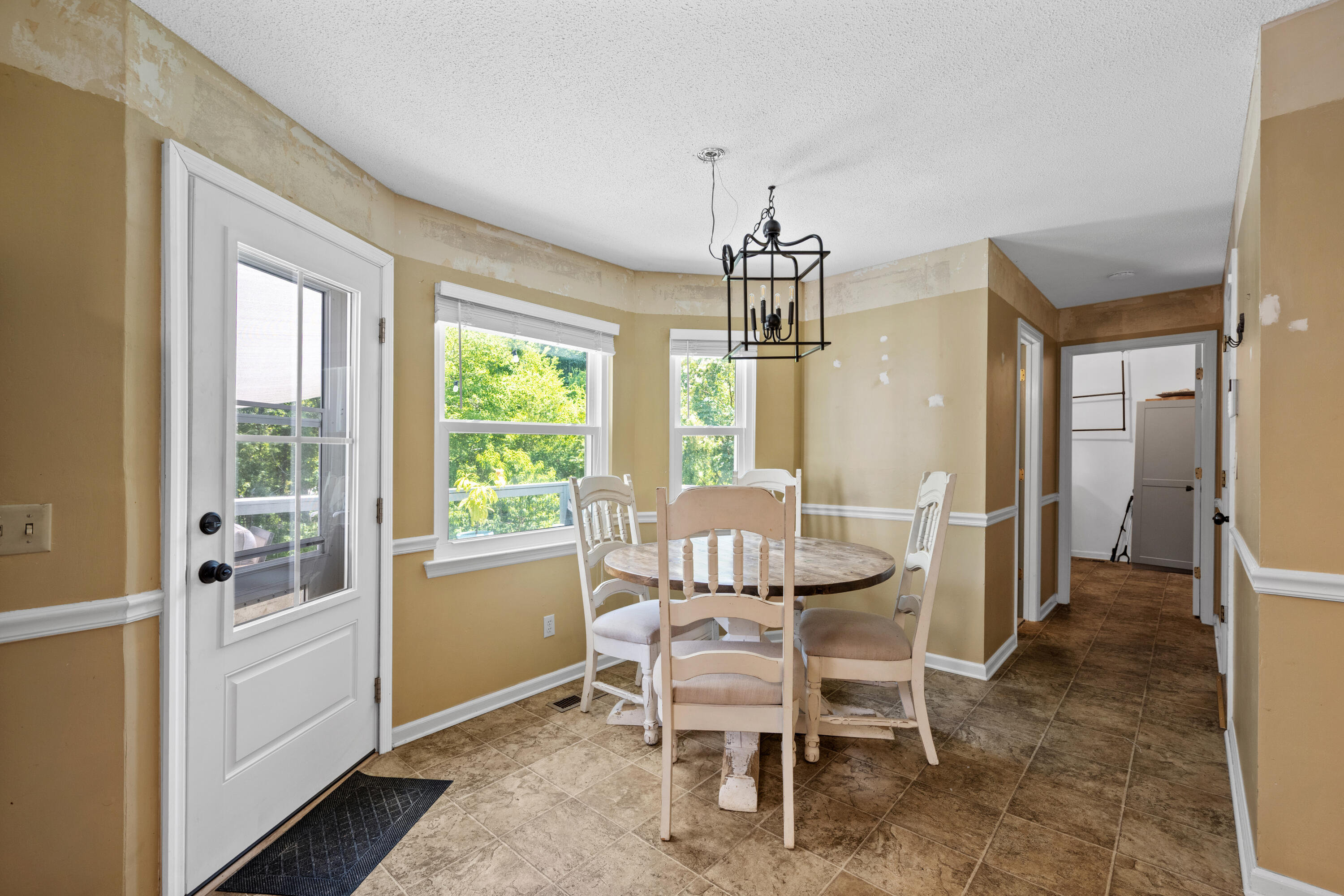 6436 Sea Haven Drive