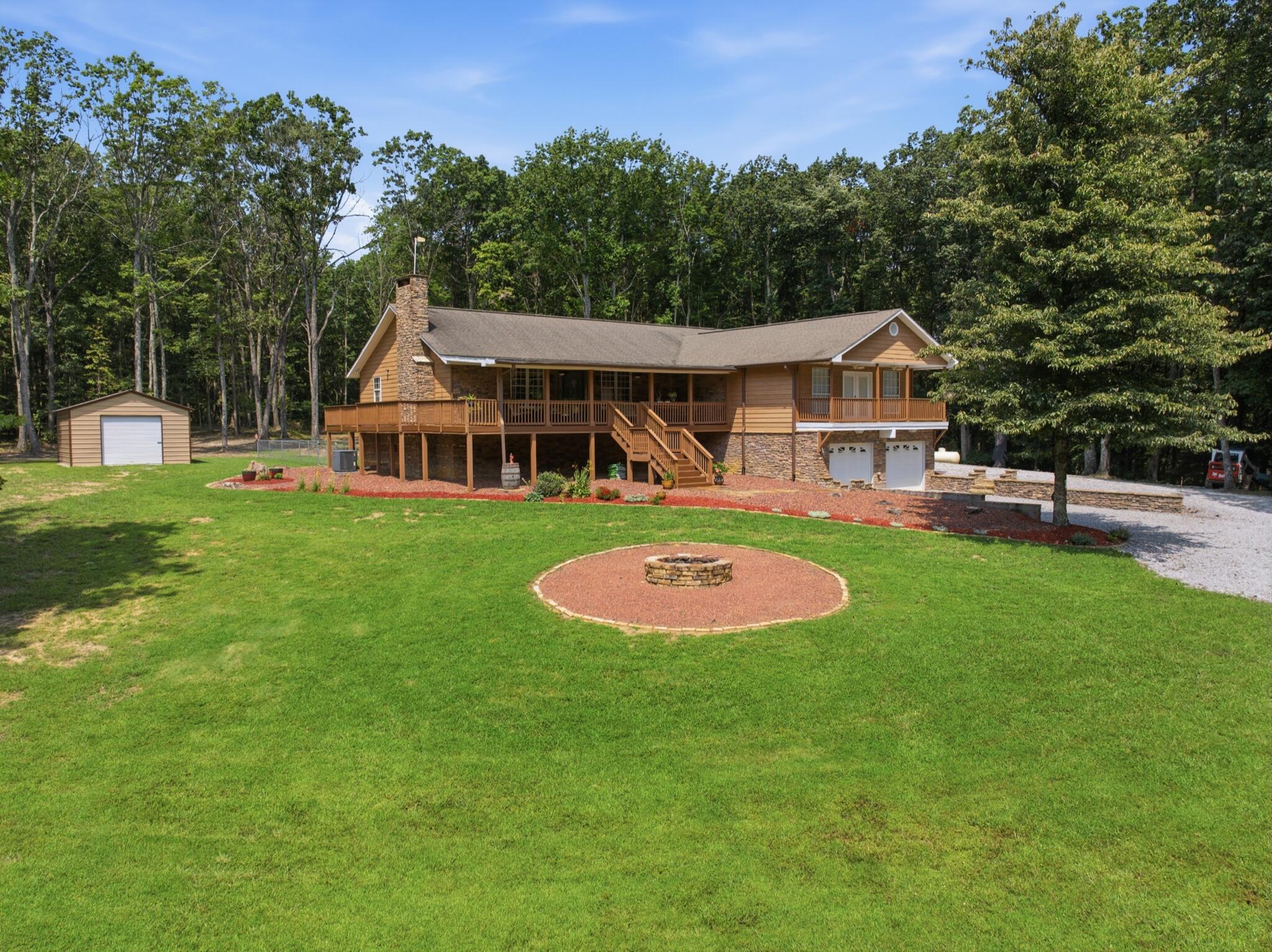 274 Greenwood Lane