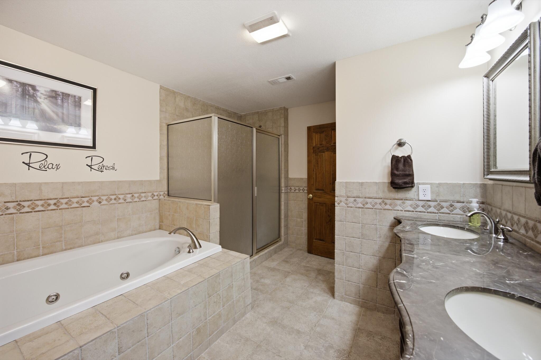 274 Greenwood Lane