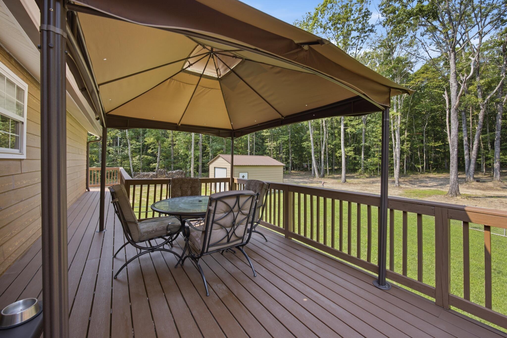 274 Greenwood Lane