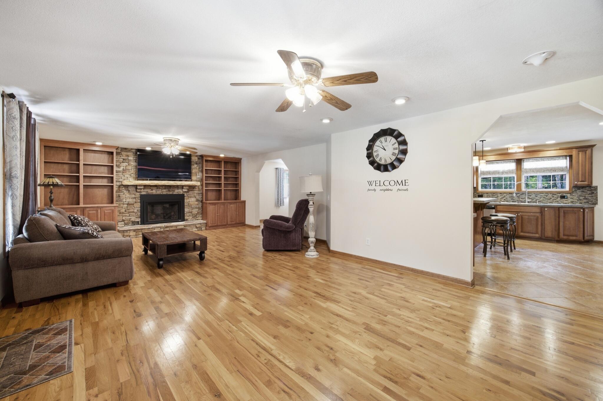 274 Greenwood Lane