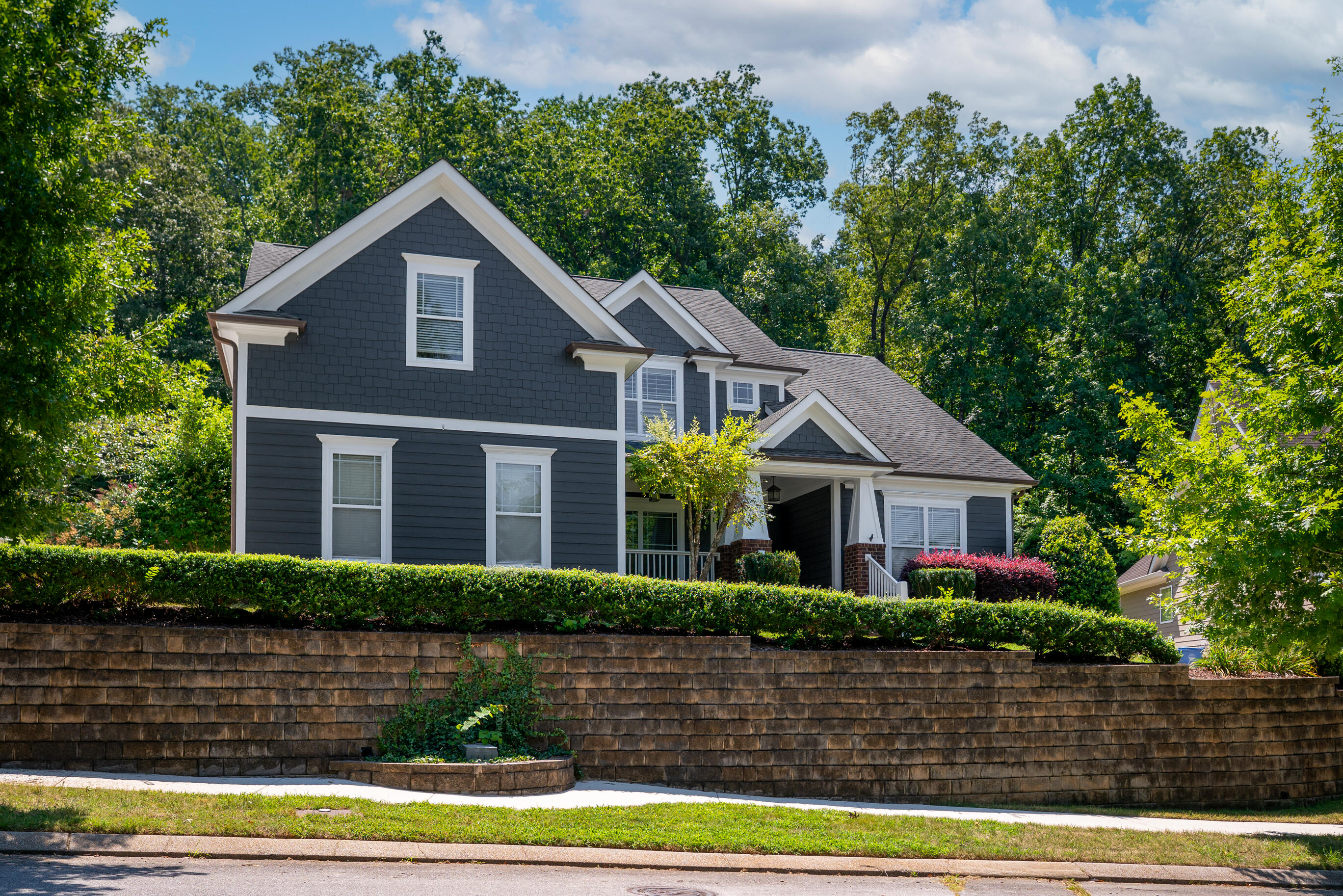 8604 Observation Lane