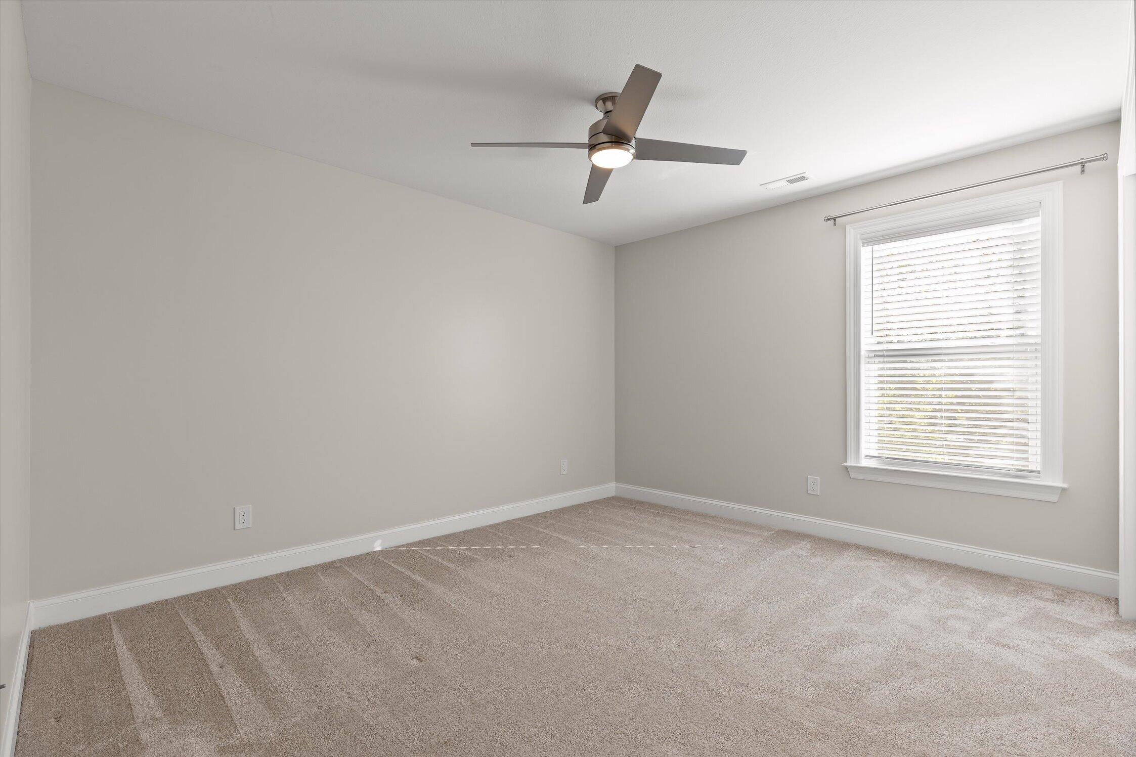 8604 Observation Lane