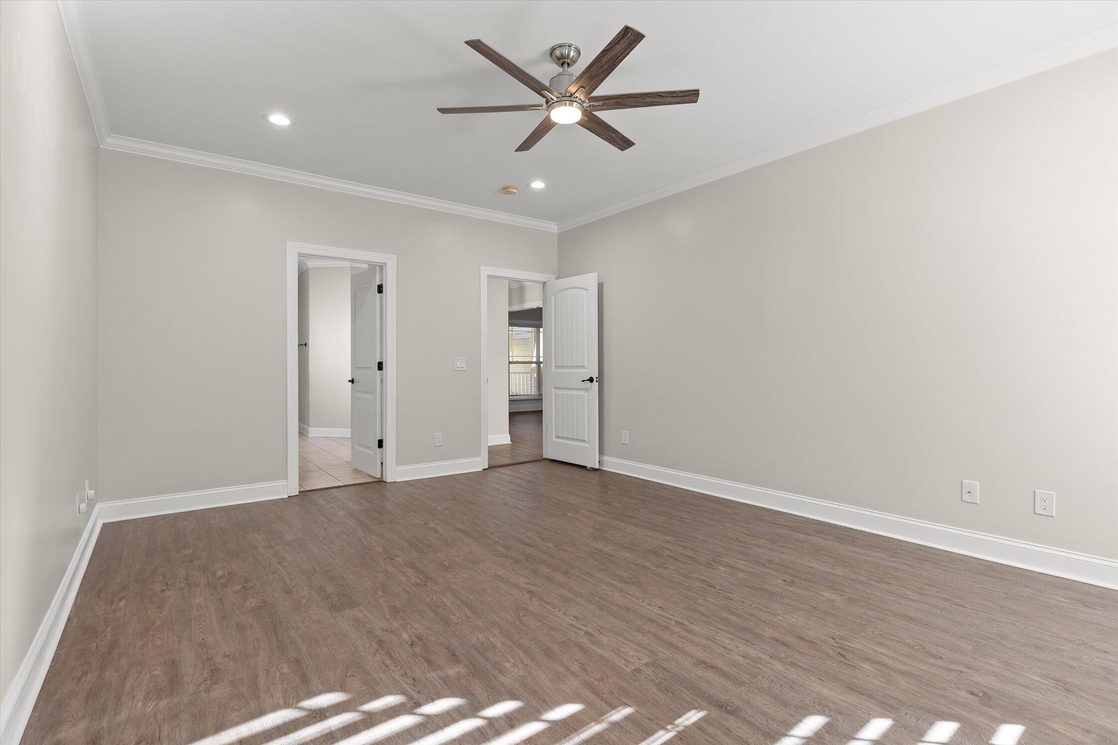 8604 Observation Lane