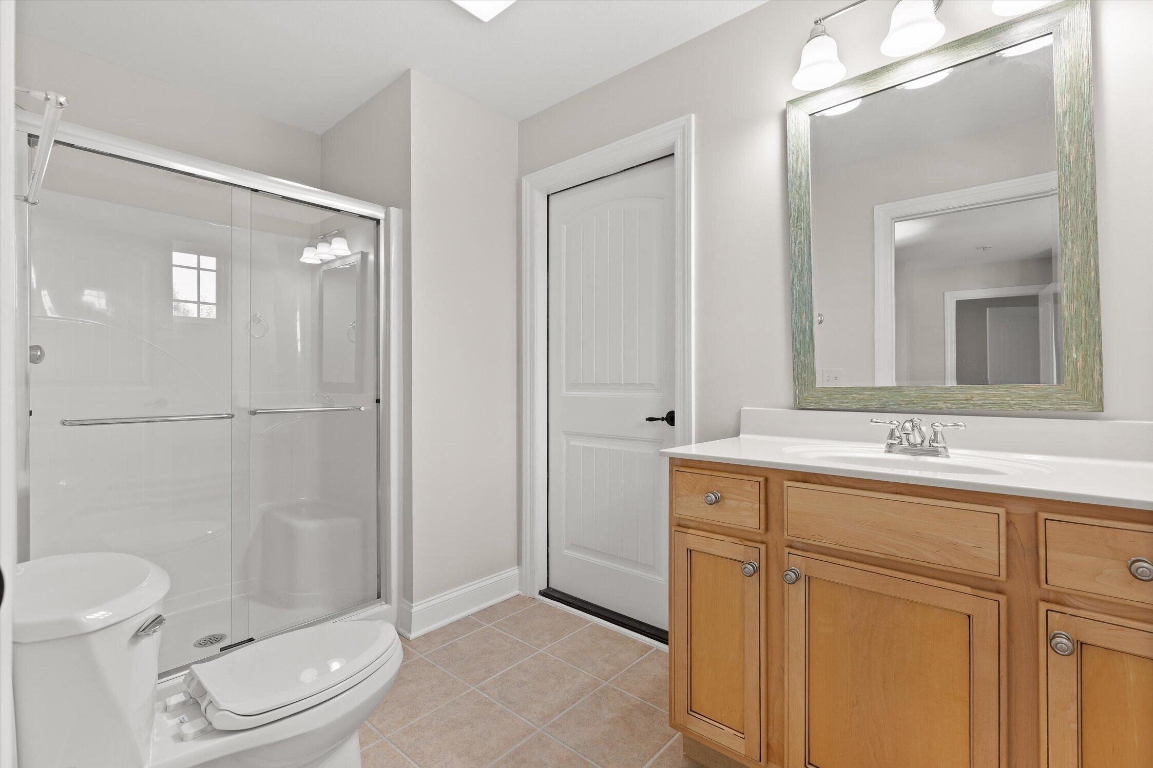 8604 Observation Lane