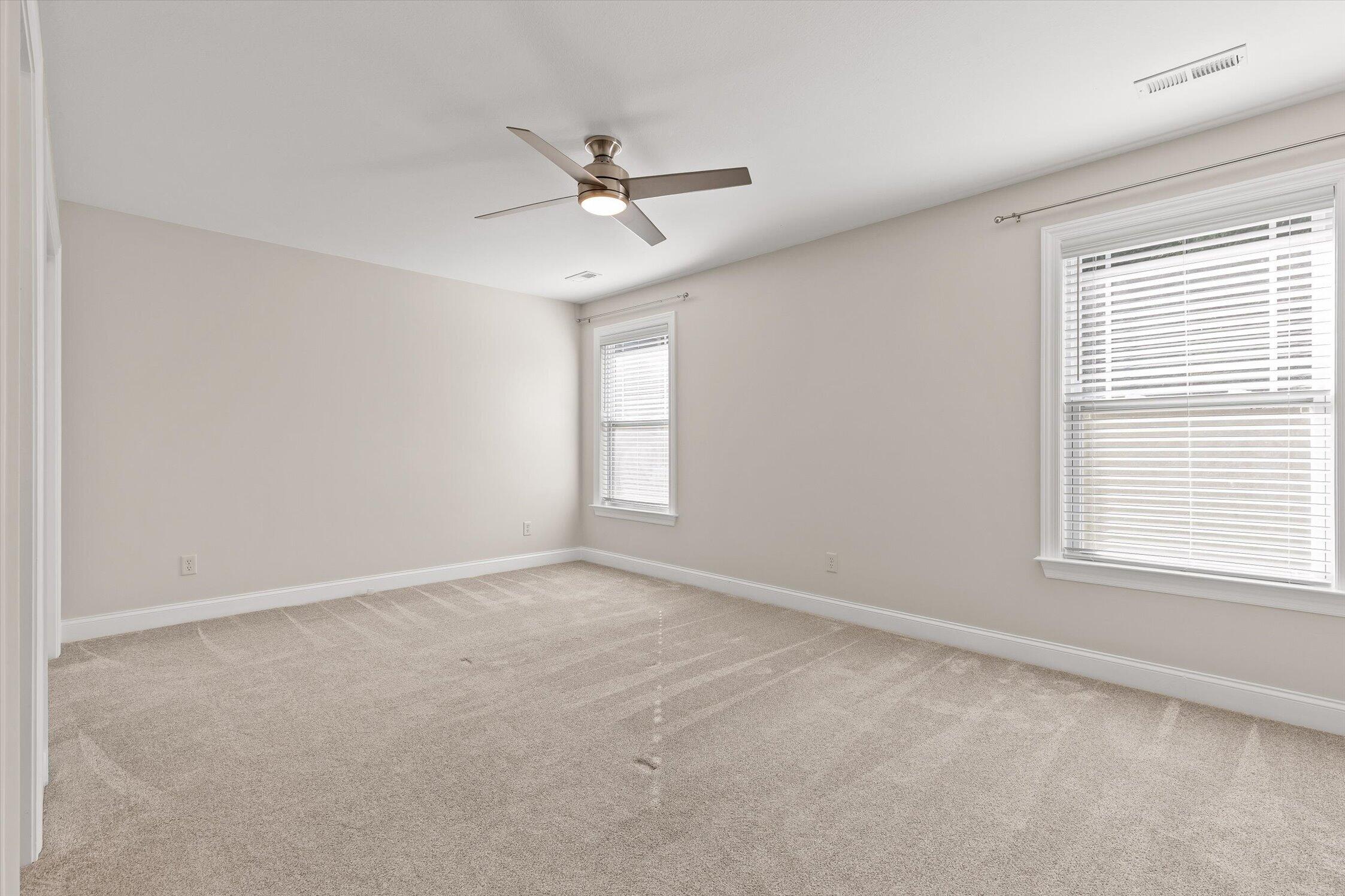 8604 Observation Lane