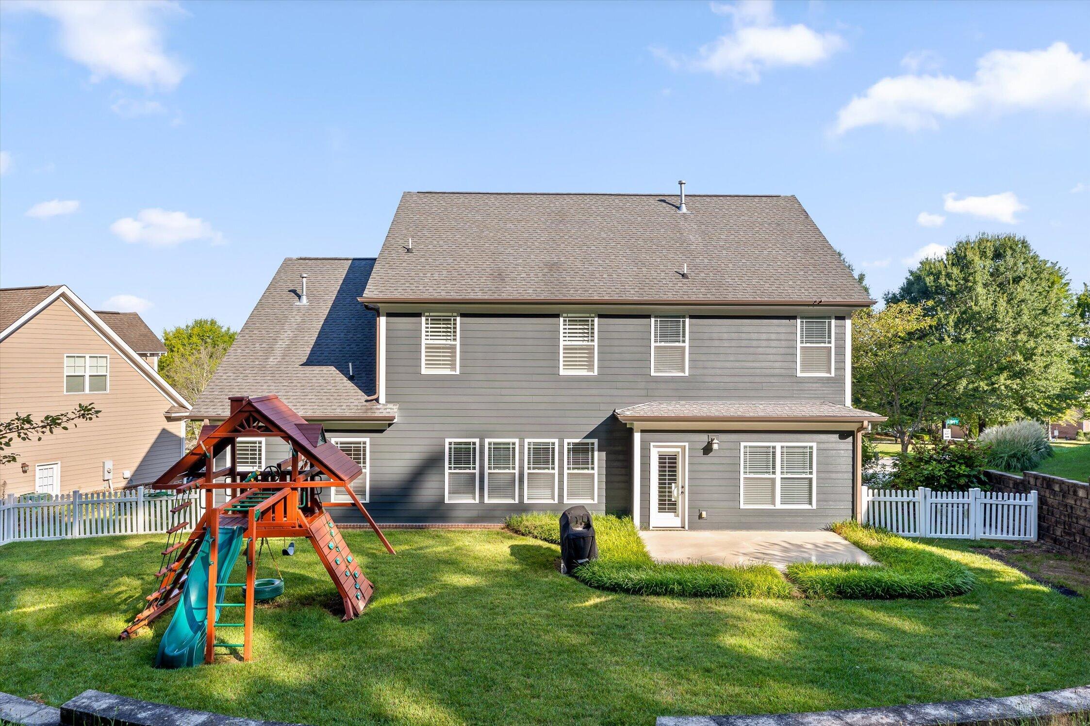 8604 Observation Lane