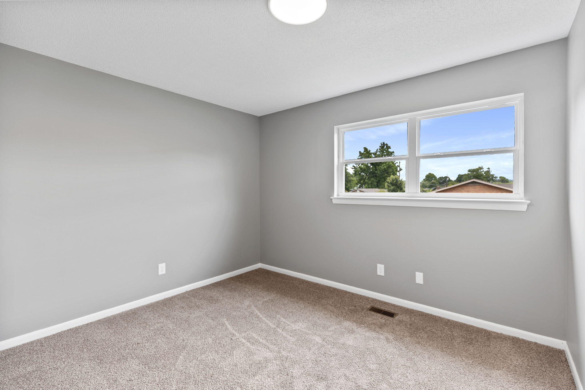 2307 Brookhaven Circle