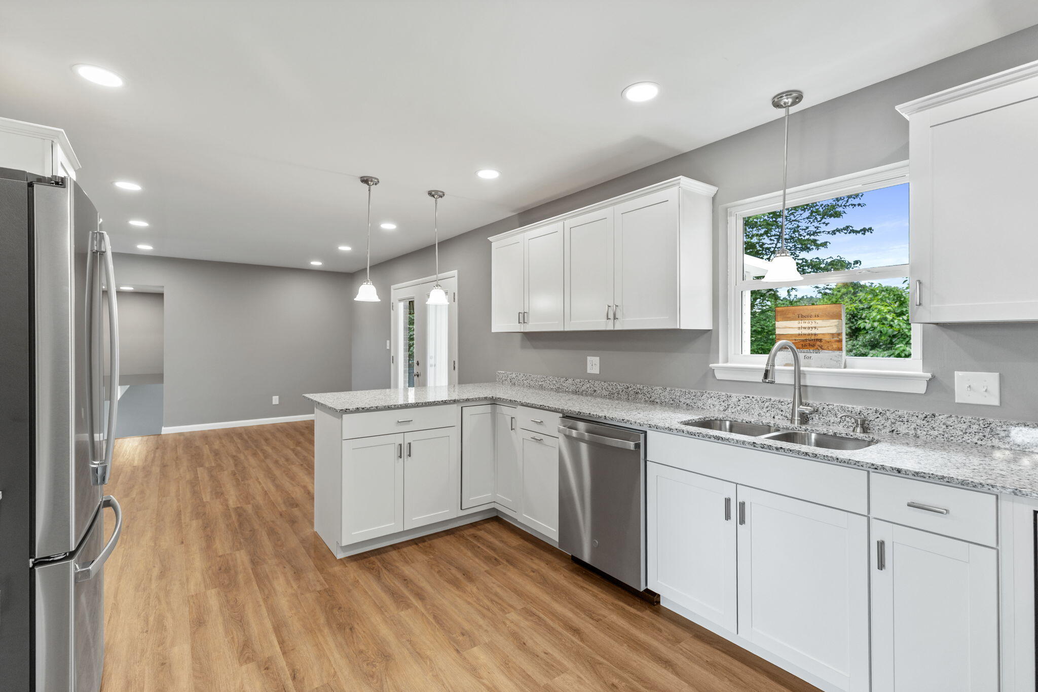 2307 Brookhaven Circle