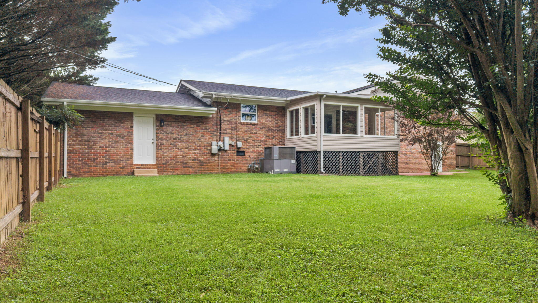 2307 Brookhaven Circle