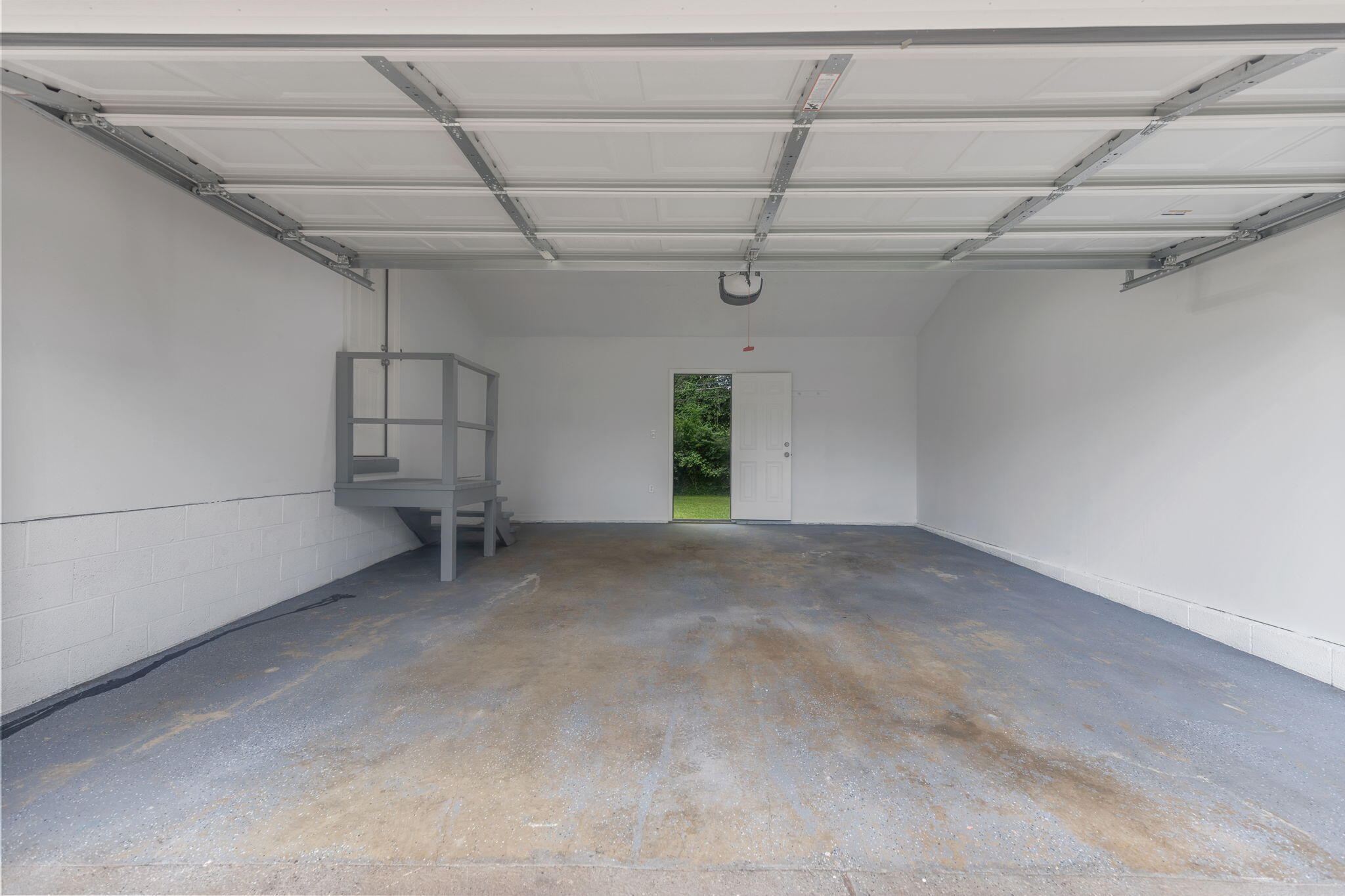 2307 Brookhaven Circle