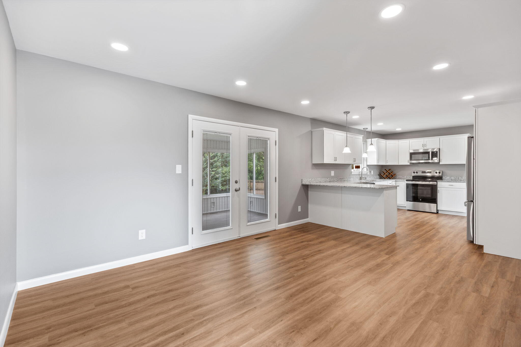2307 Brookhaven Circle