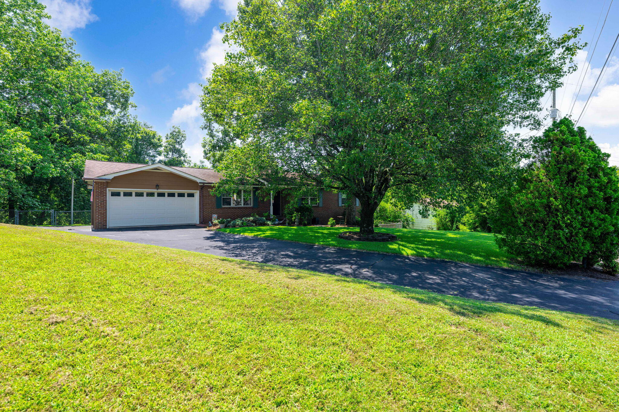 1126 Charwood Lane
