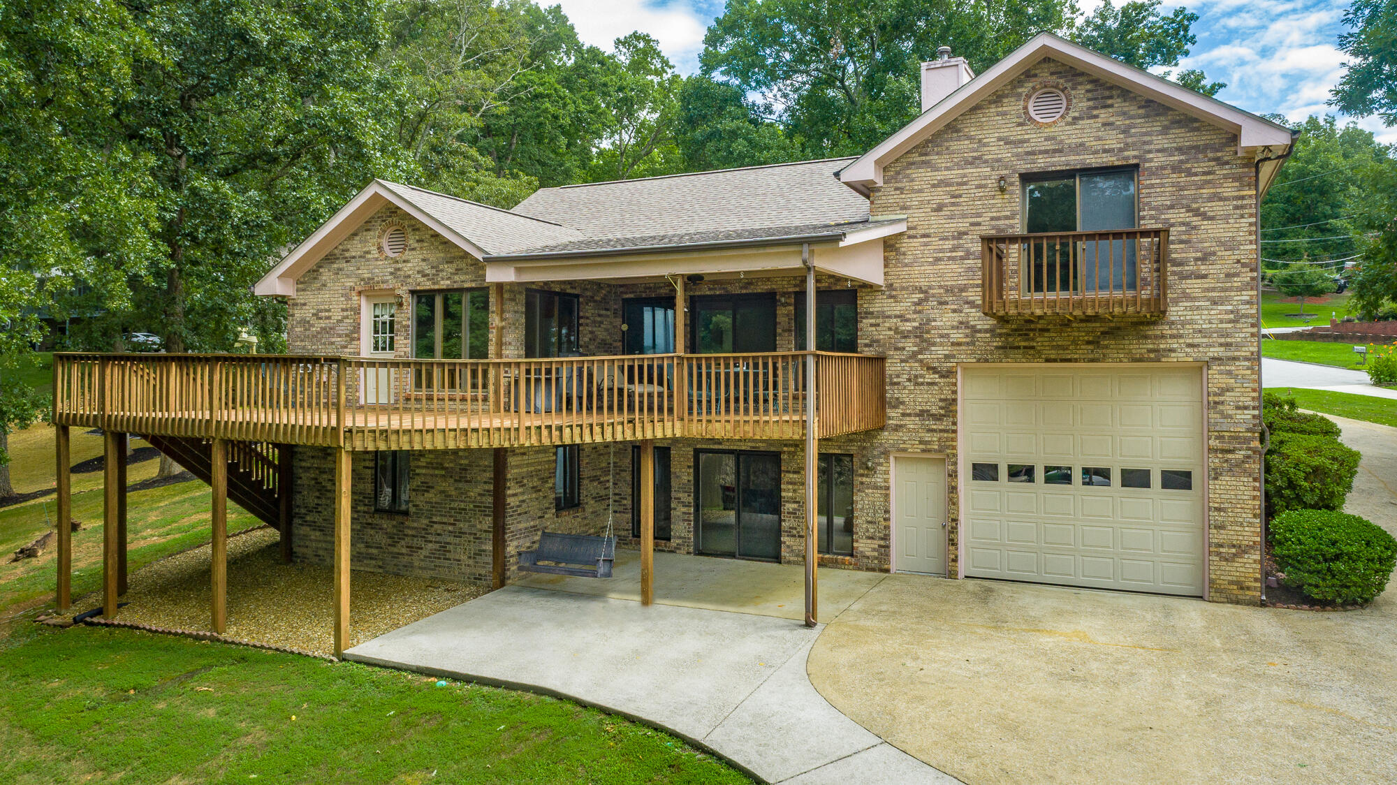 12003 Oak Cove Lane