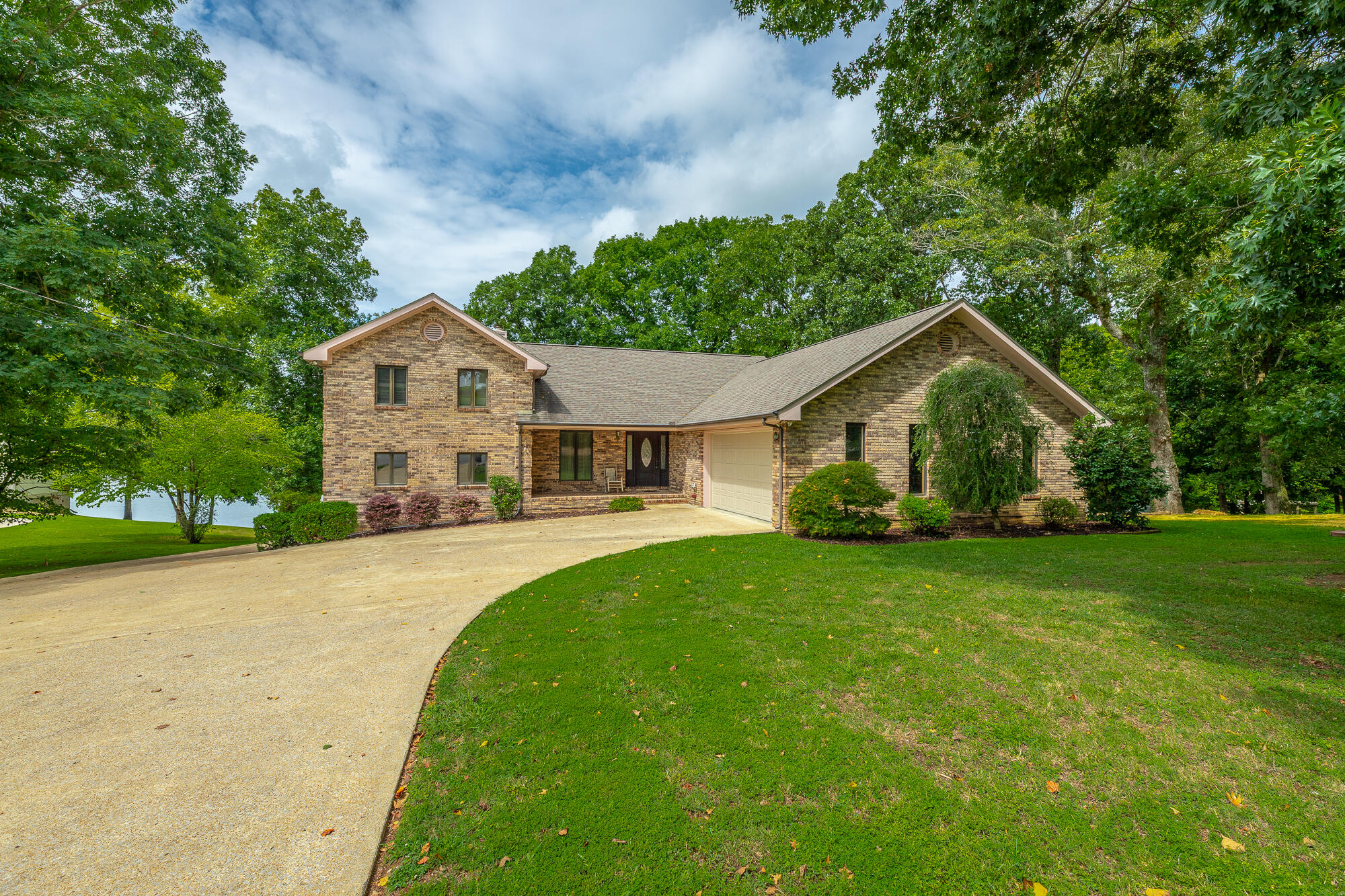 12003 Oak Cove Lane