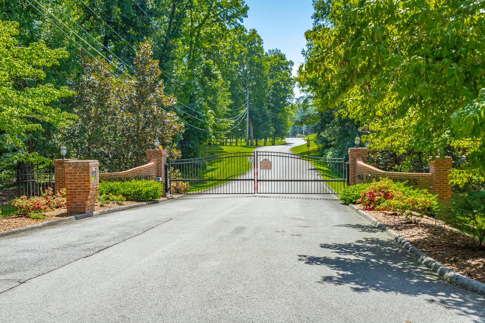 12003 Oak Cove Lane