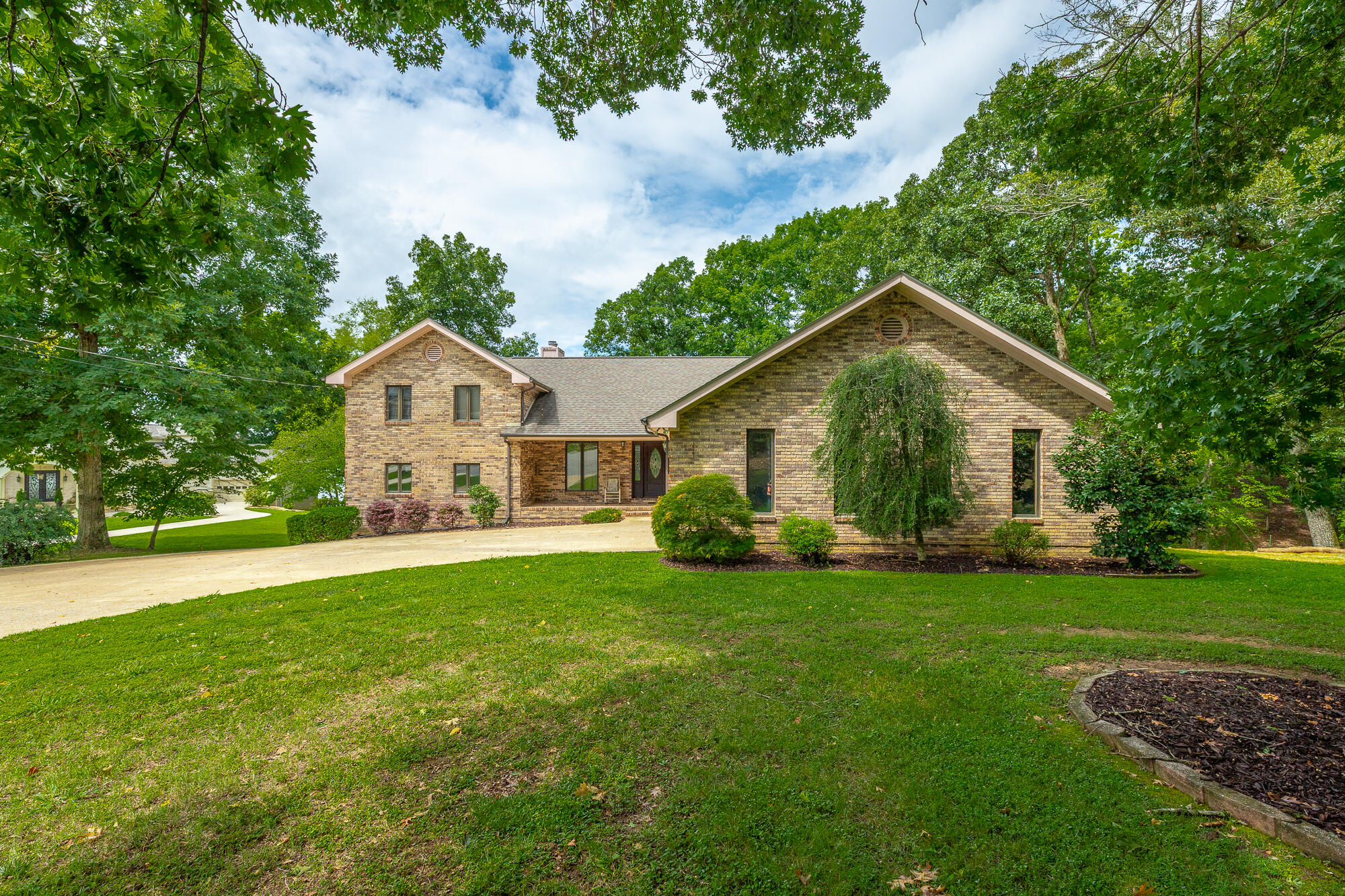 12003 Oak Cove Lane