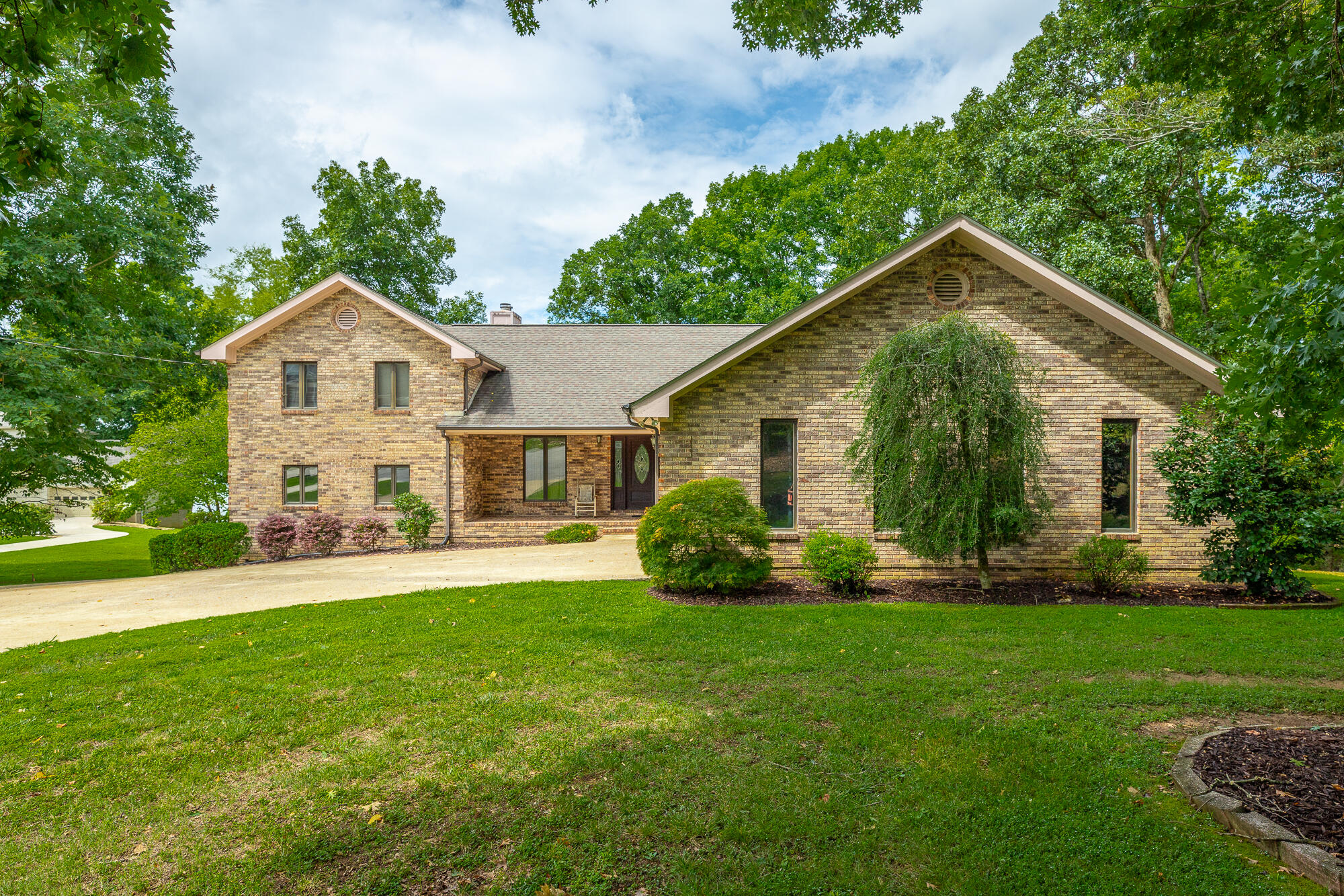 12003 Oak Cove Lane