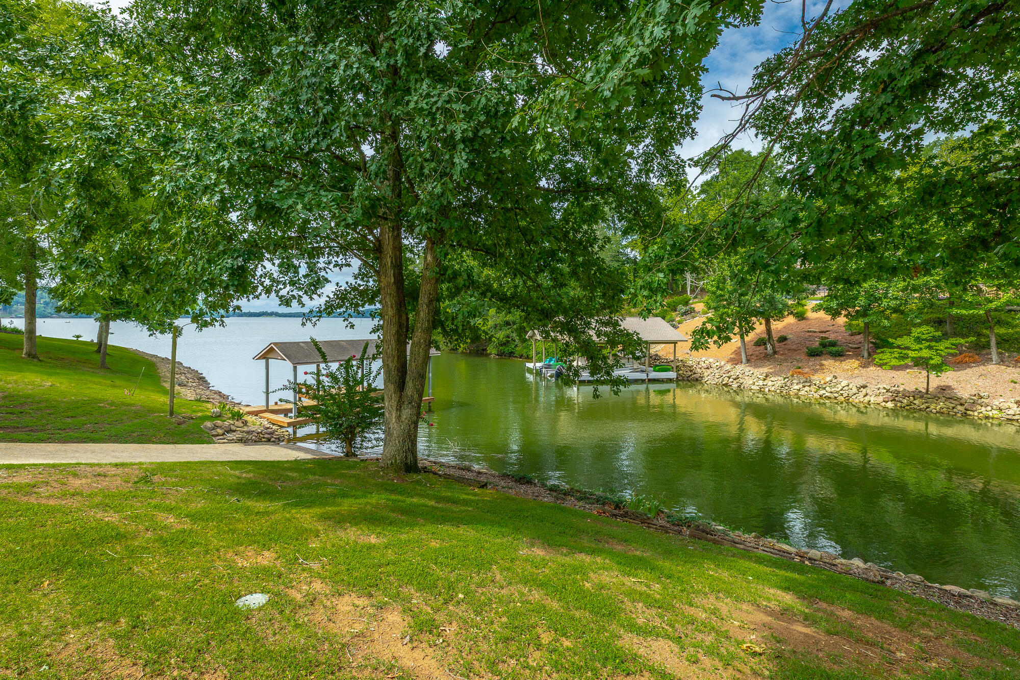 12003 Oak Cove Lane