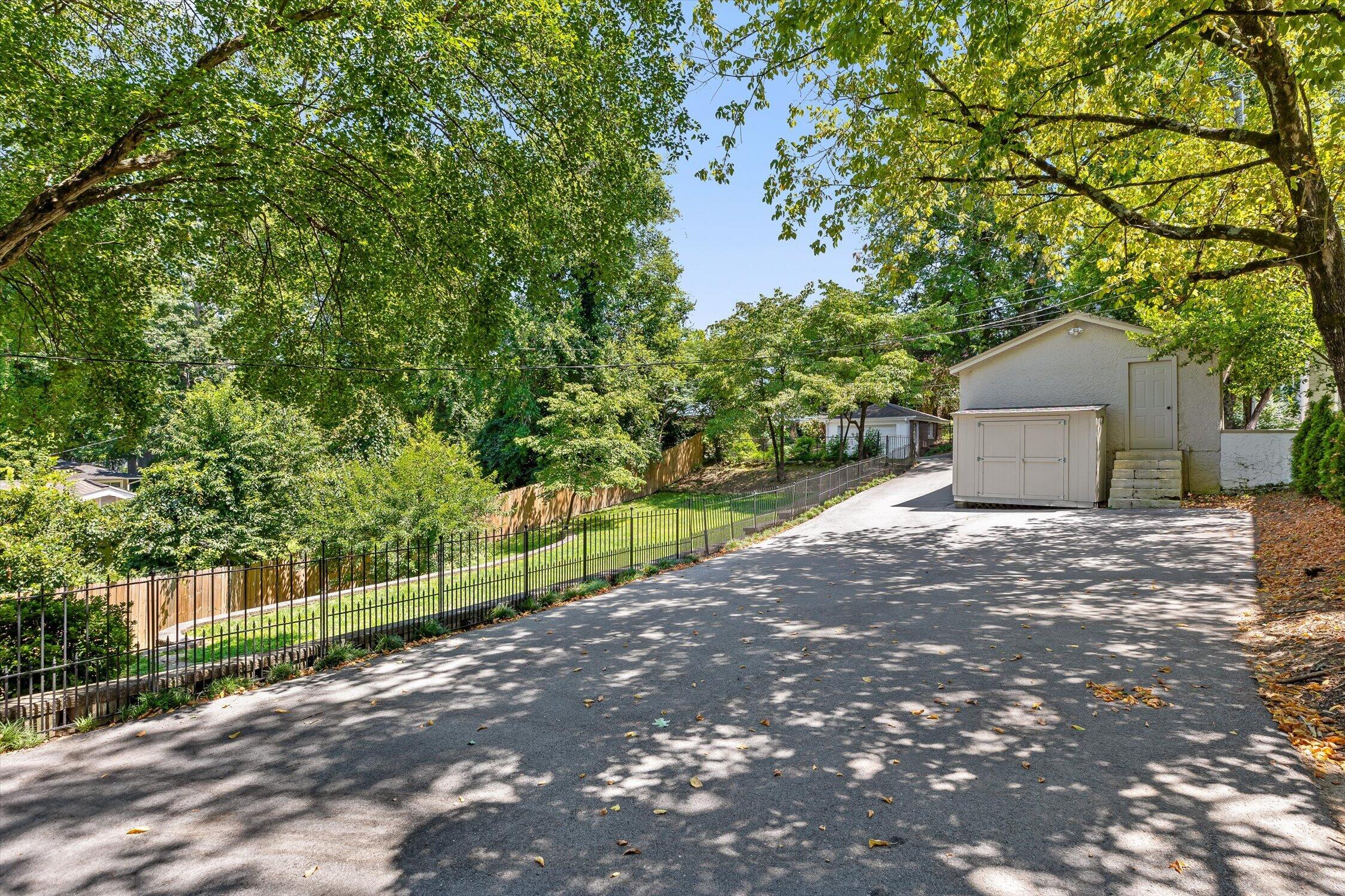 2004 Avalon Avenue