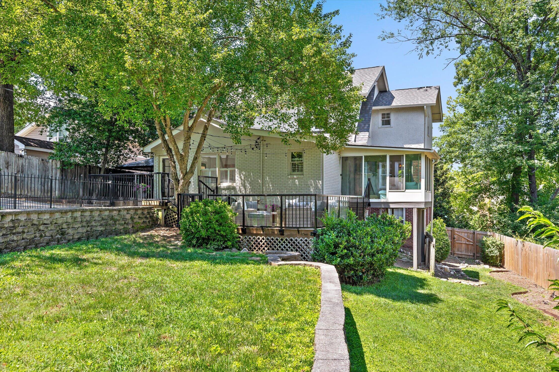 2004 Avalon Avenue