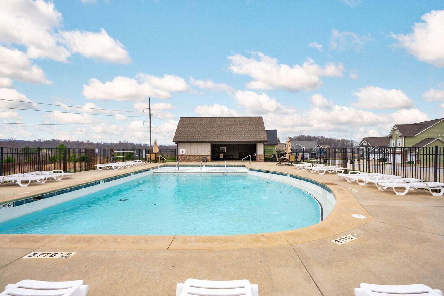 2139 River Watch Drive, 32