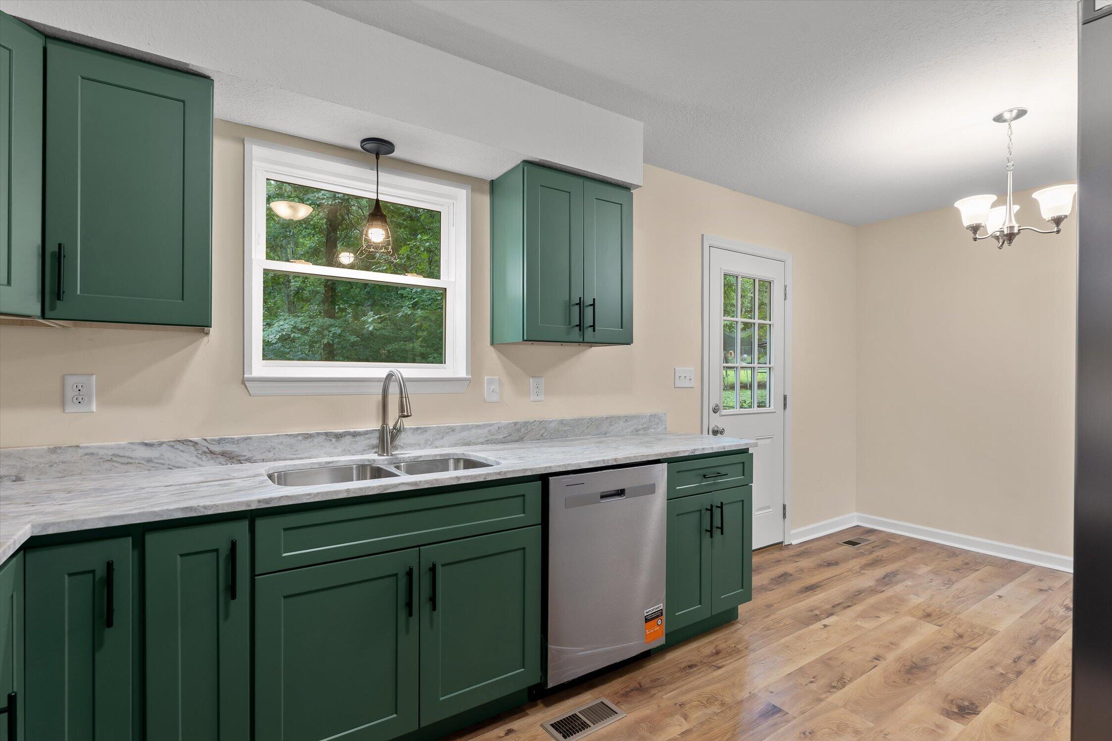 5379 Long Hollow Road