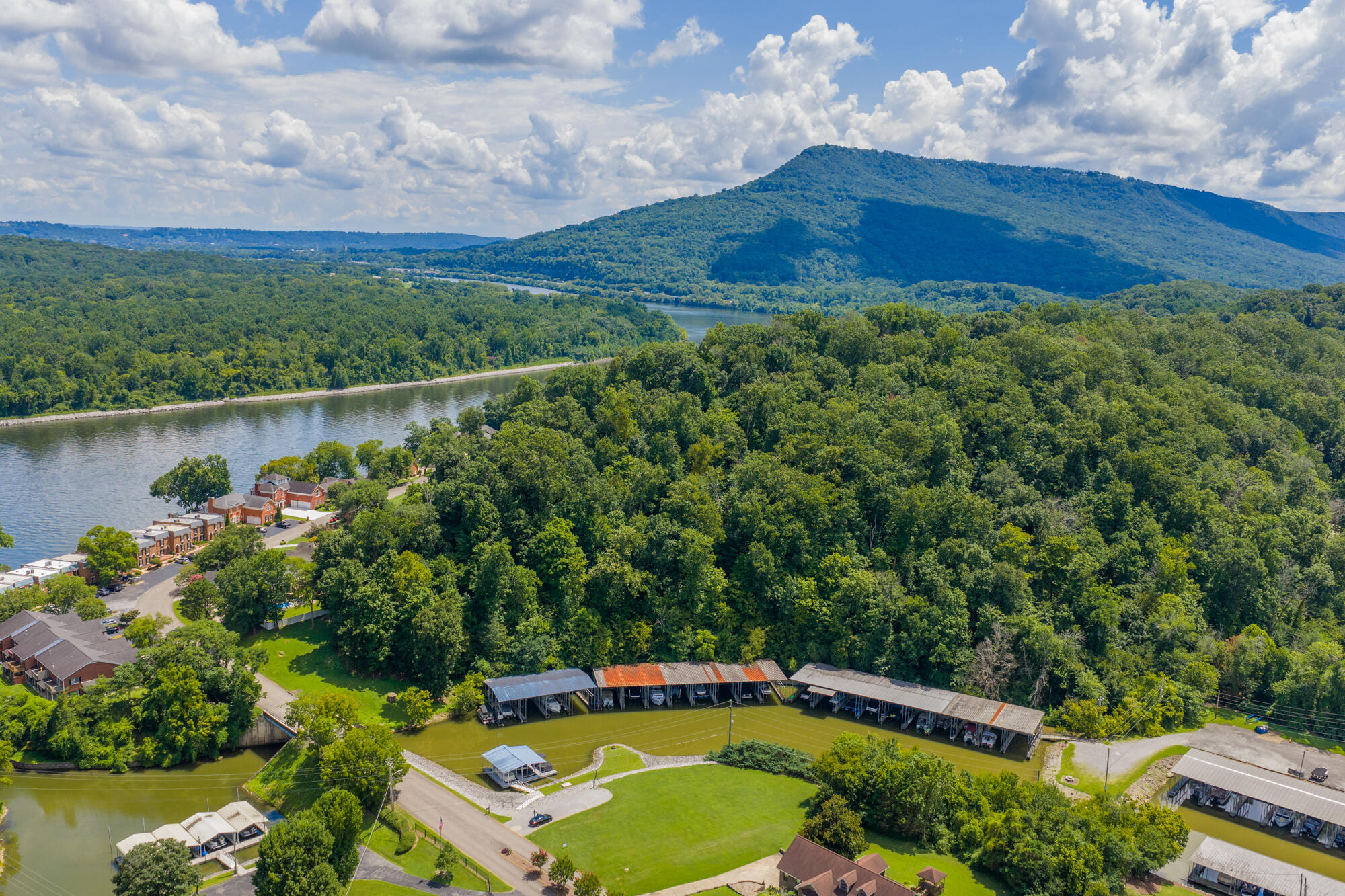 3018 Waterfront Court