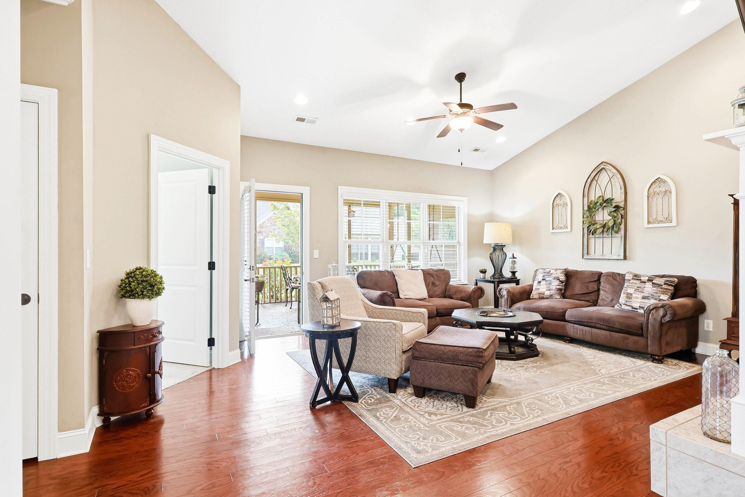 1747 Sedgefield Drive, 44 B