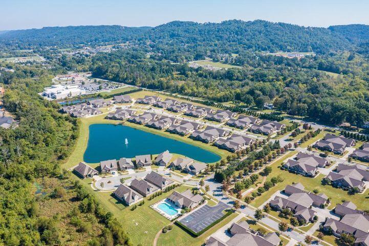 1747 Sedgefield Drive, 44 B