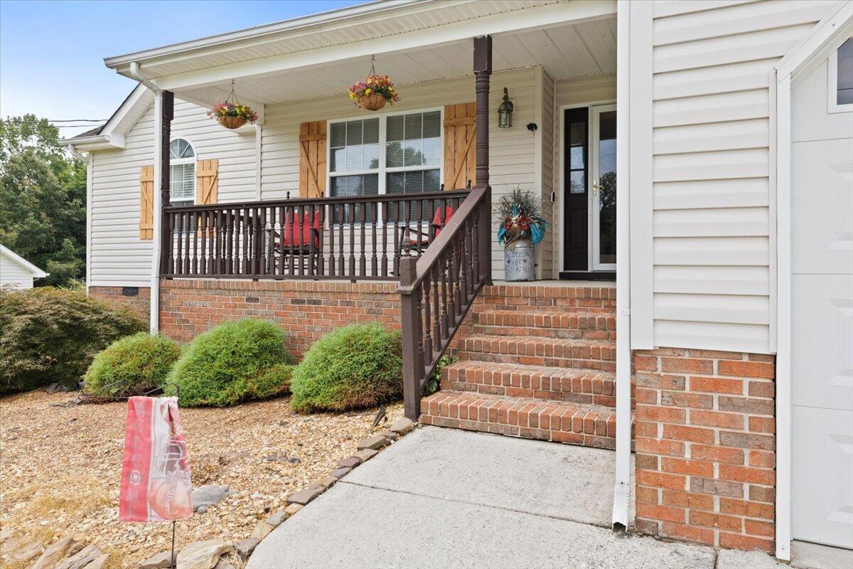 120 Mountain Creek Drive