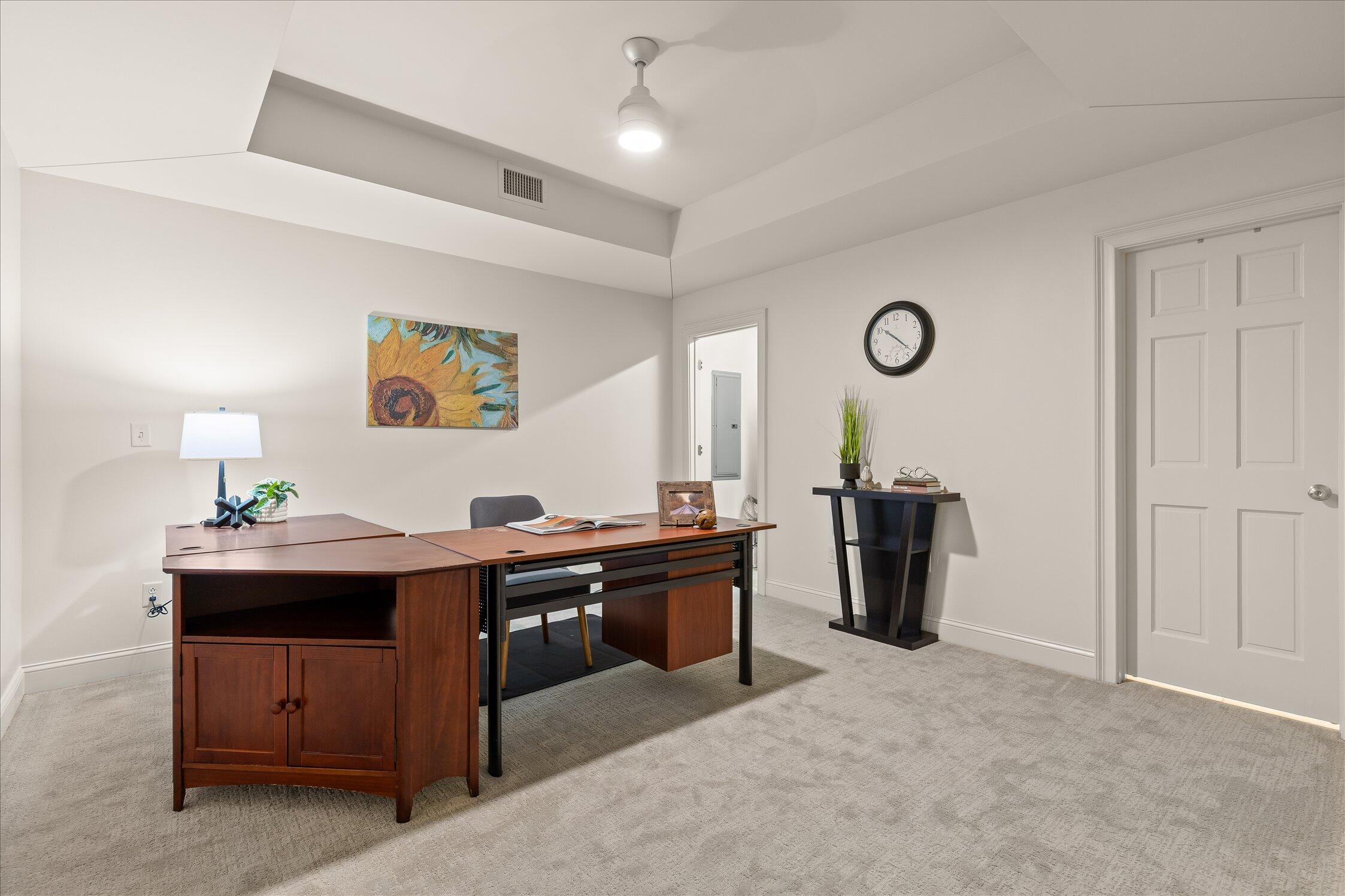 737 Battery Place, 302