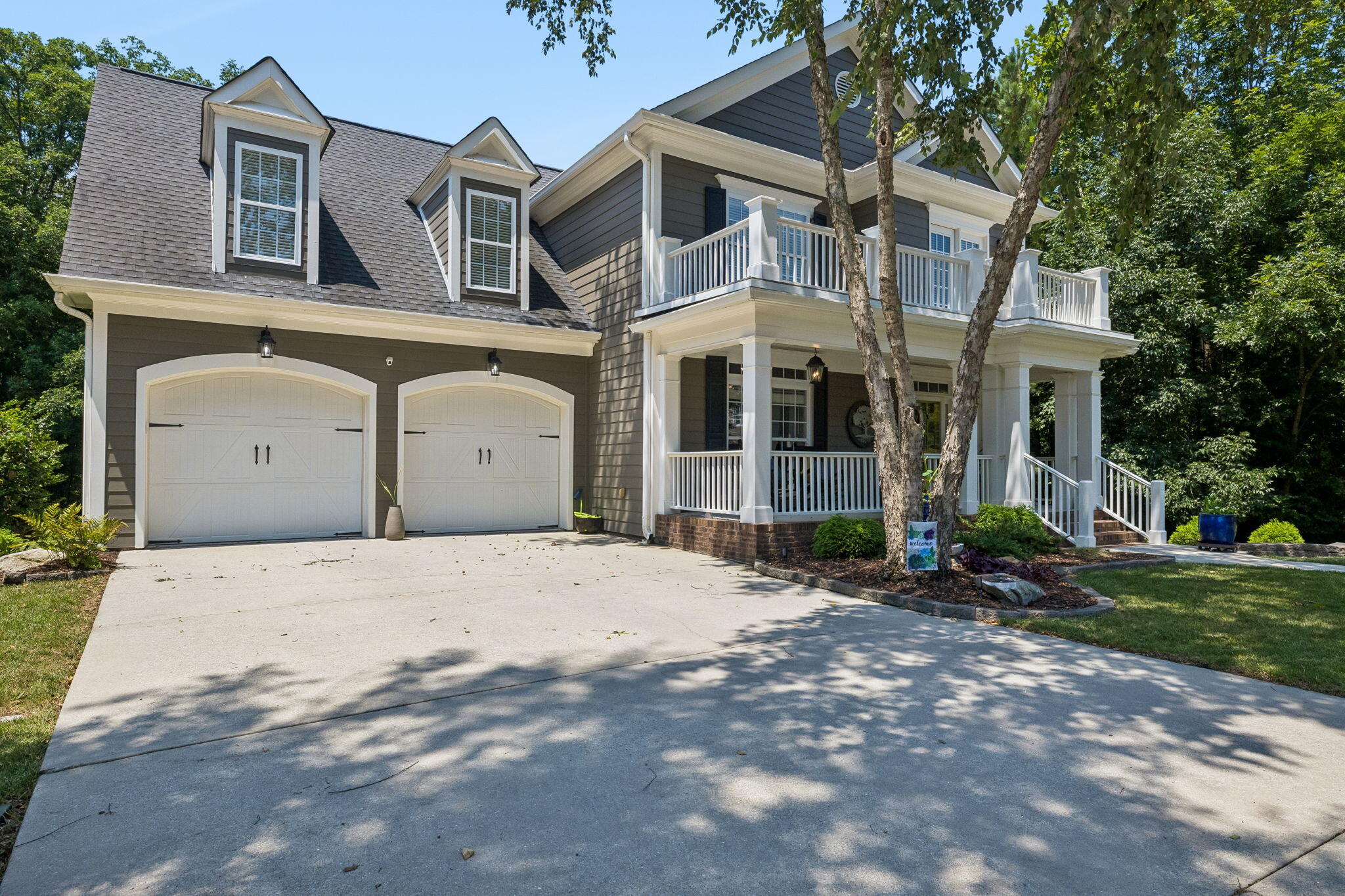 938 Reunion Drive